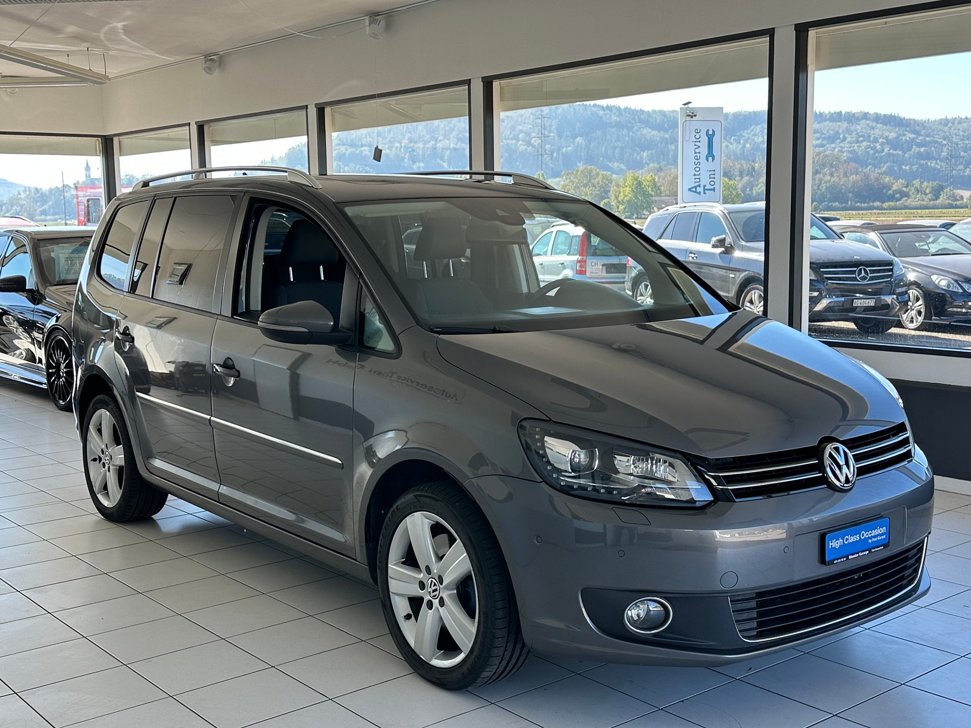 VW CrossTouran 1.4 TSI-image-2