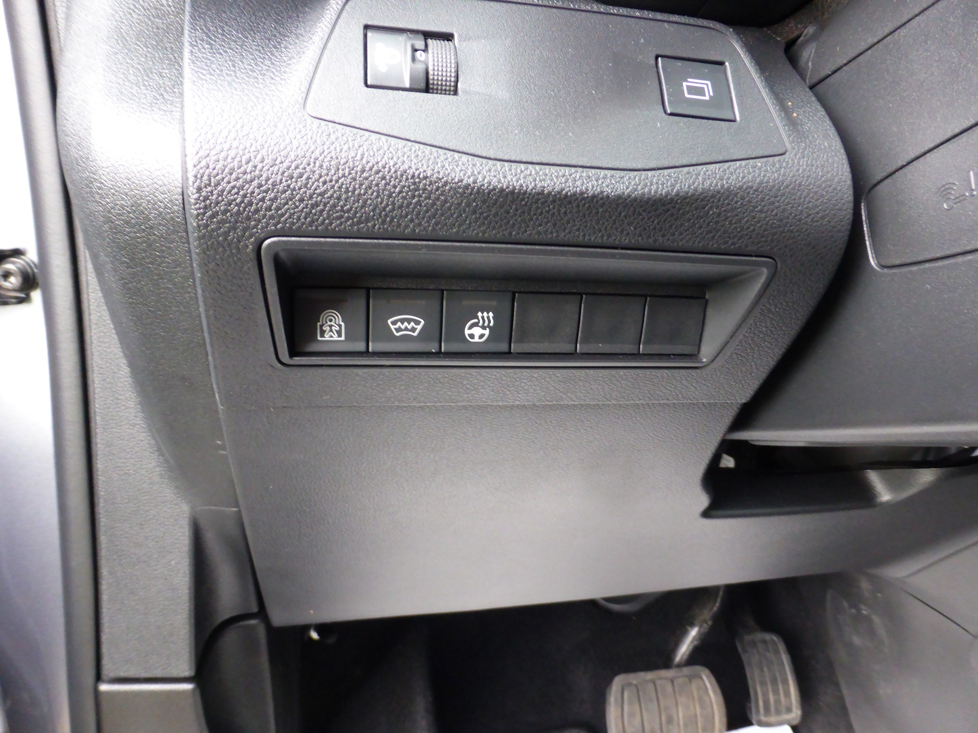CITROEN Berlingo XL 1.5 BlueHDi 7 Plätze Max EAT8-image-13
