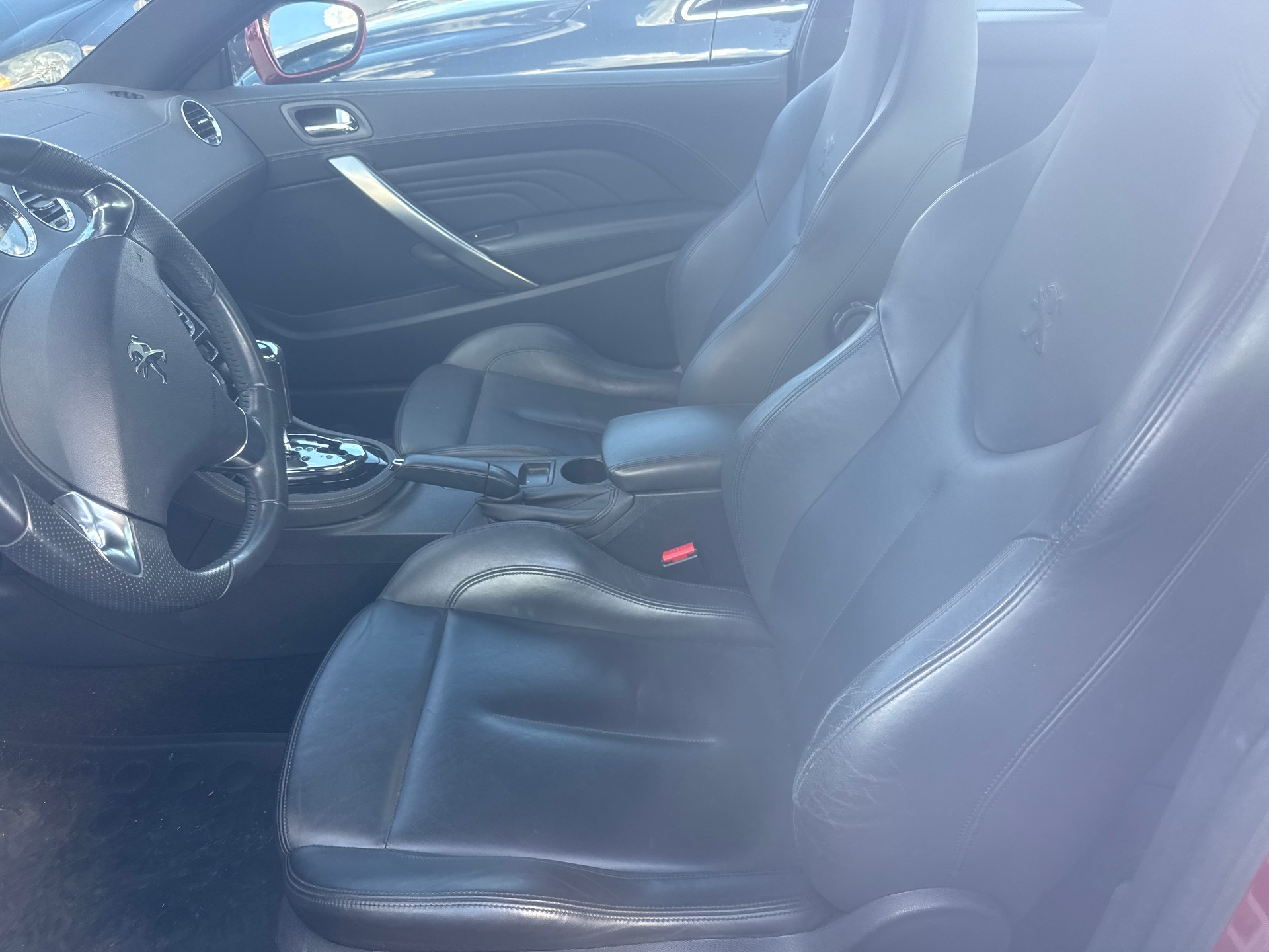 PEUGEOT RCZ 1.6 Turbo Automatic-image-4