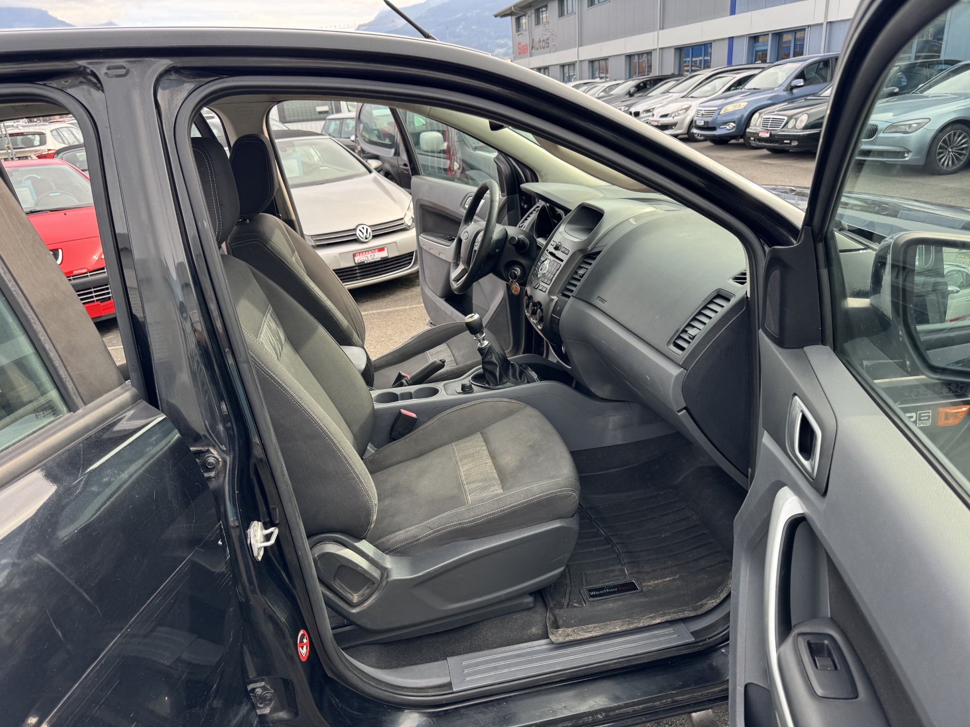 FORD Ranger XLT 2.2 TDCi 4x4-image-12
