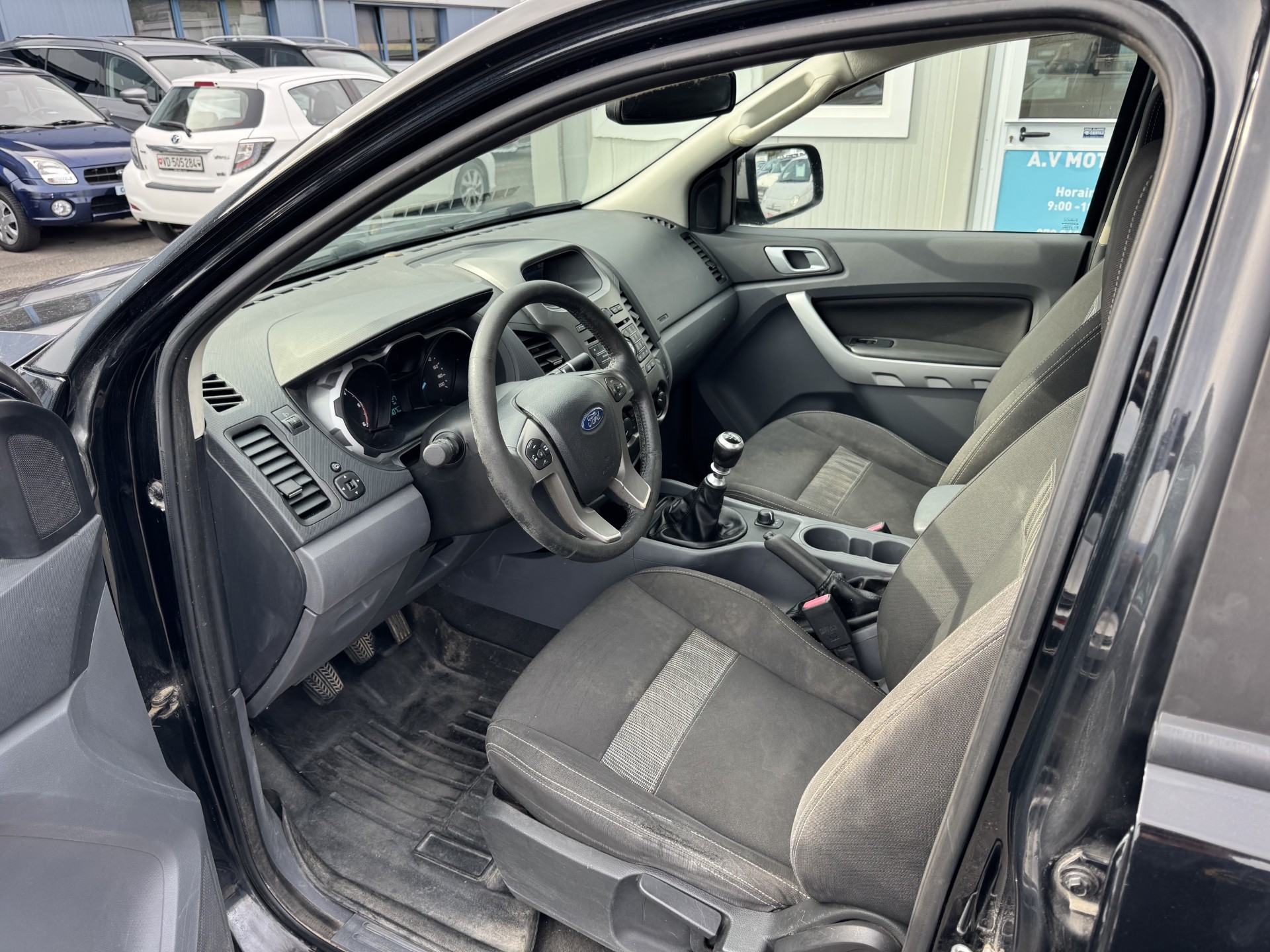 FORD Ranger XLT 2.2 TDCi 4x4-image-7