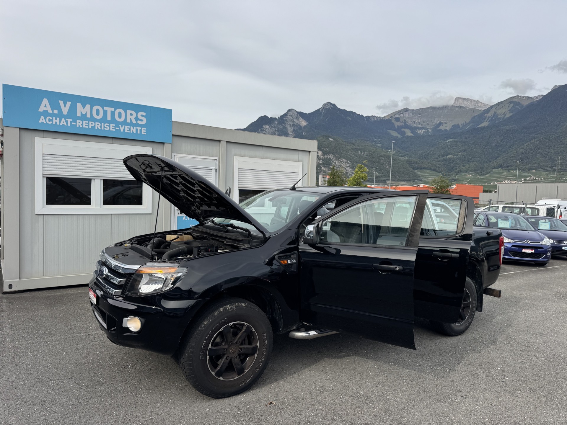 FORD Ranger XLT 2.2 TDCi 4x4-image-15