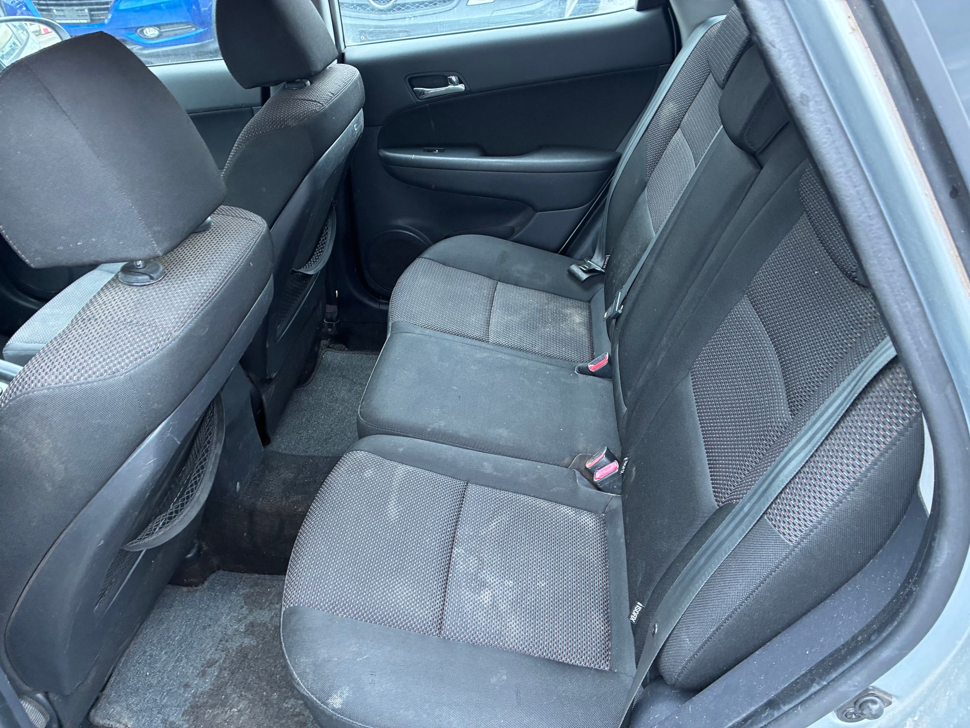 HYUNDAI i30 1.6 Style-image-8