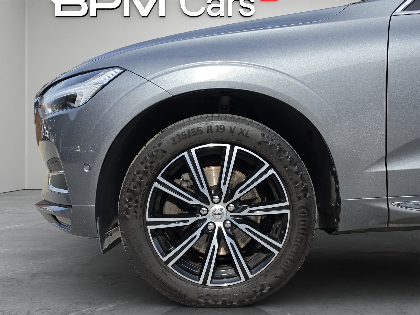 VOLVO XC60 2.0 D5 Inscription AWD-image-8