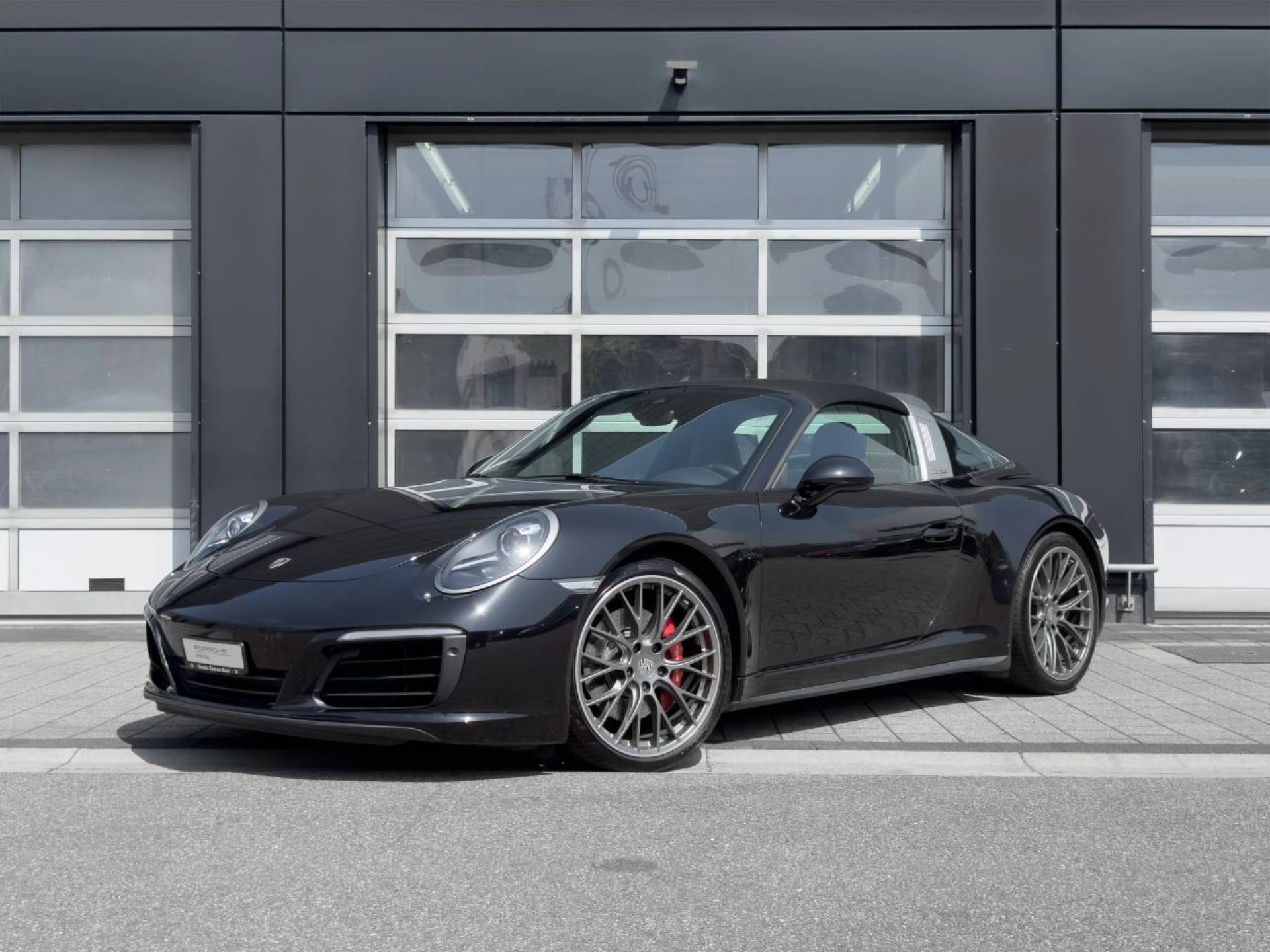 PORSCHE 911 Targa 4S-image-8