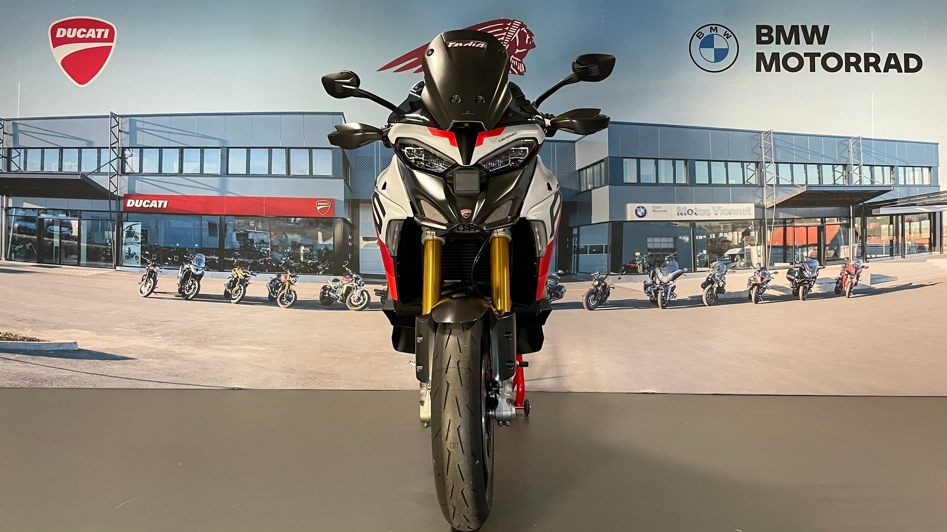 DUCATI Multistrada V4 RS-showroom-element-1
