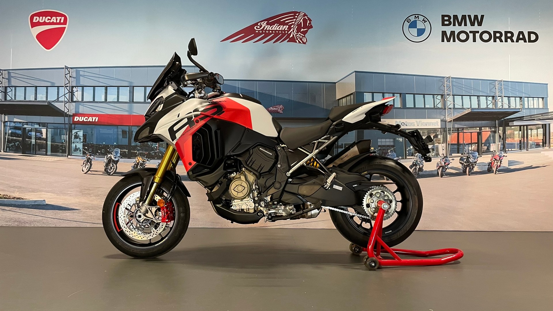 DUCATI Multistrada V4 RS-showroom-element-3
