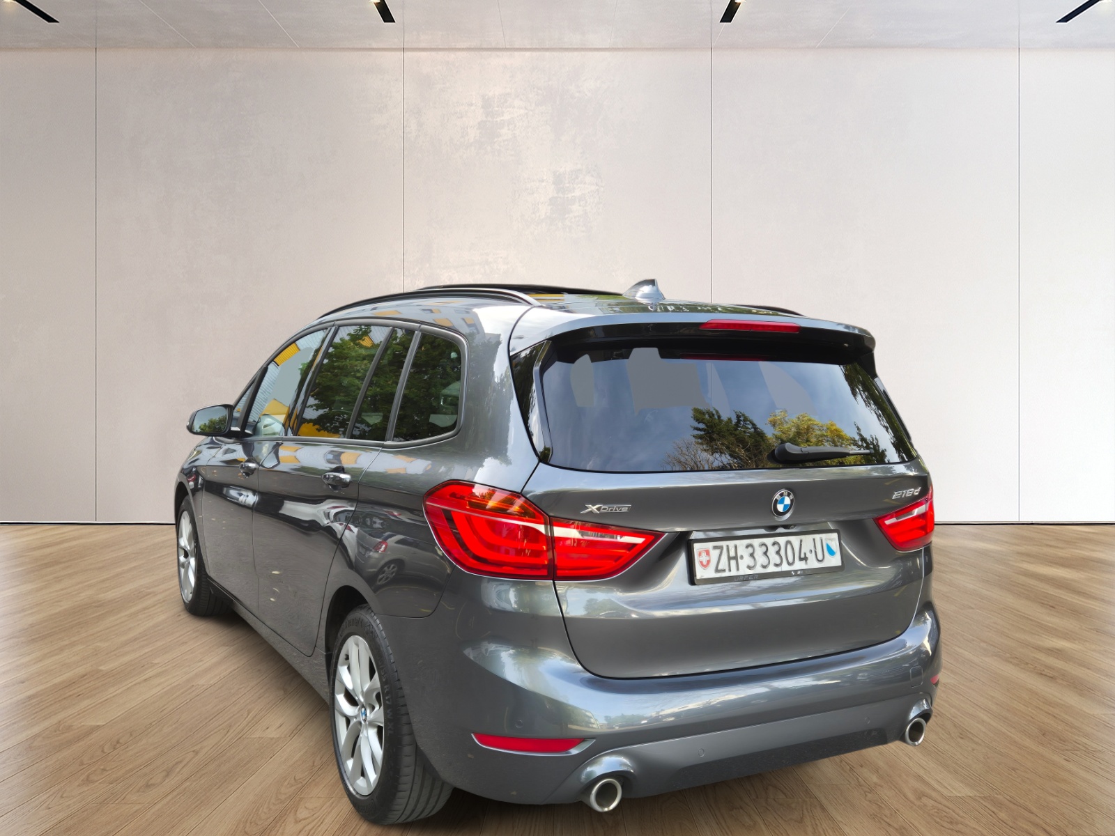 BMW 218d xDrive Gran Tourer Steptronic-image-4