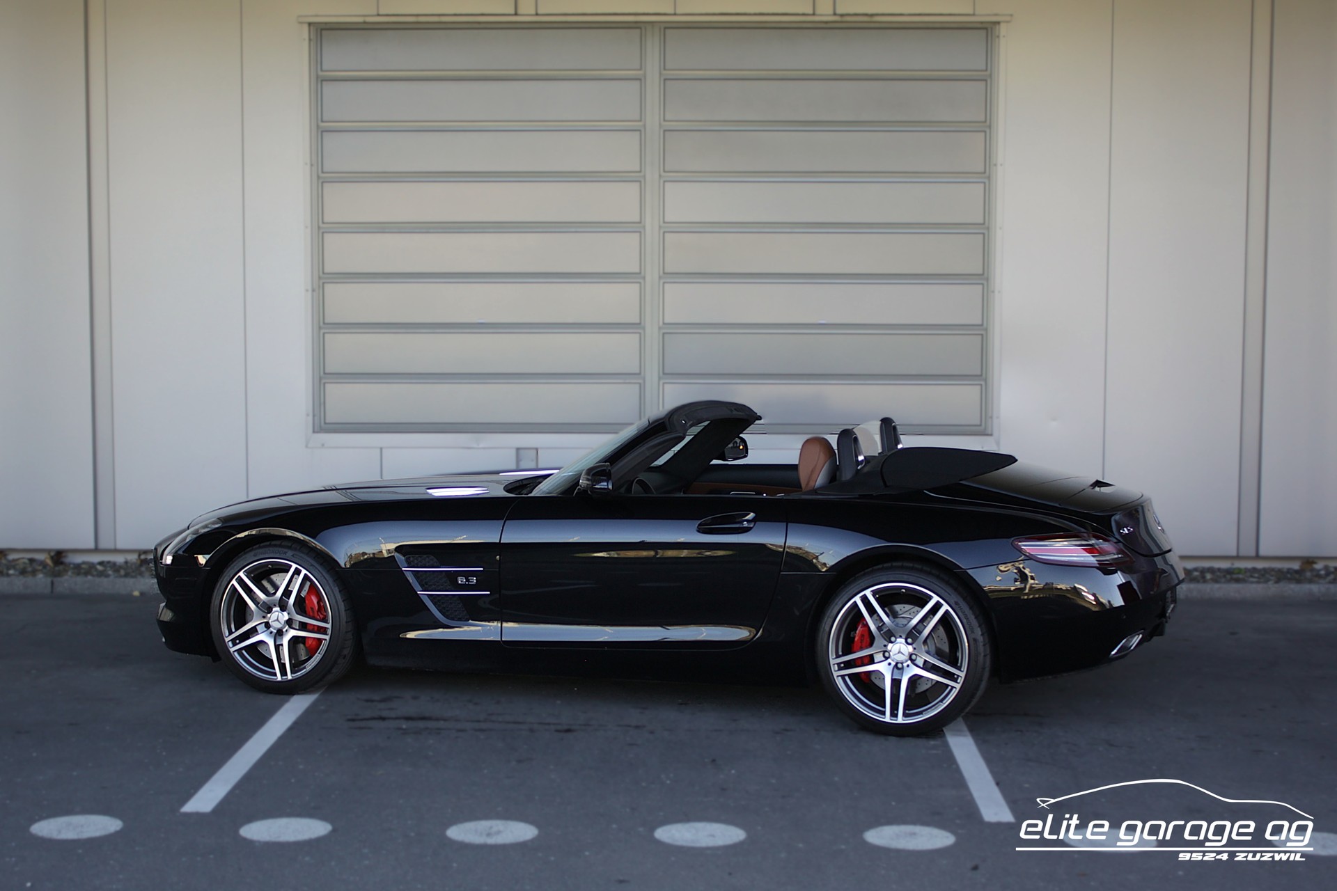MERCEDES-BENZ SLS 63 AMG Speedshift-image-2