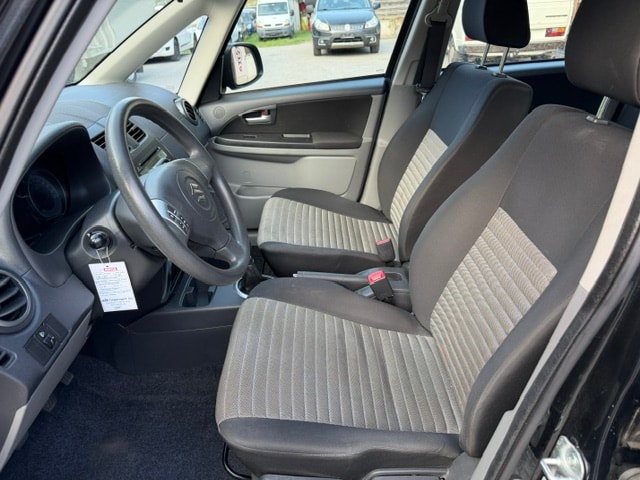 SUZUKI SX4 1.6 16V GL Top 4WD-image-9