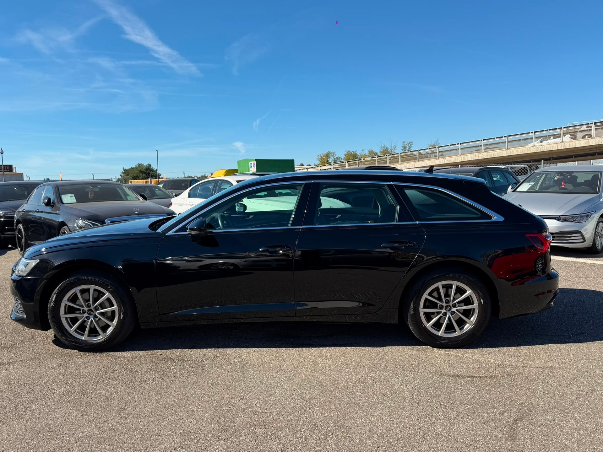 AUDI A6 Avant 40 TDI Attraction quattro S-tronic GARANTIE 2 ANS expertiser du jours-image-2