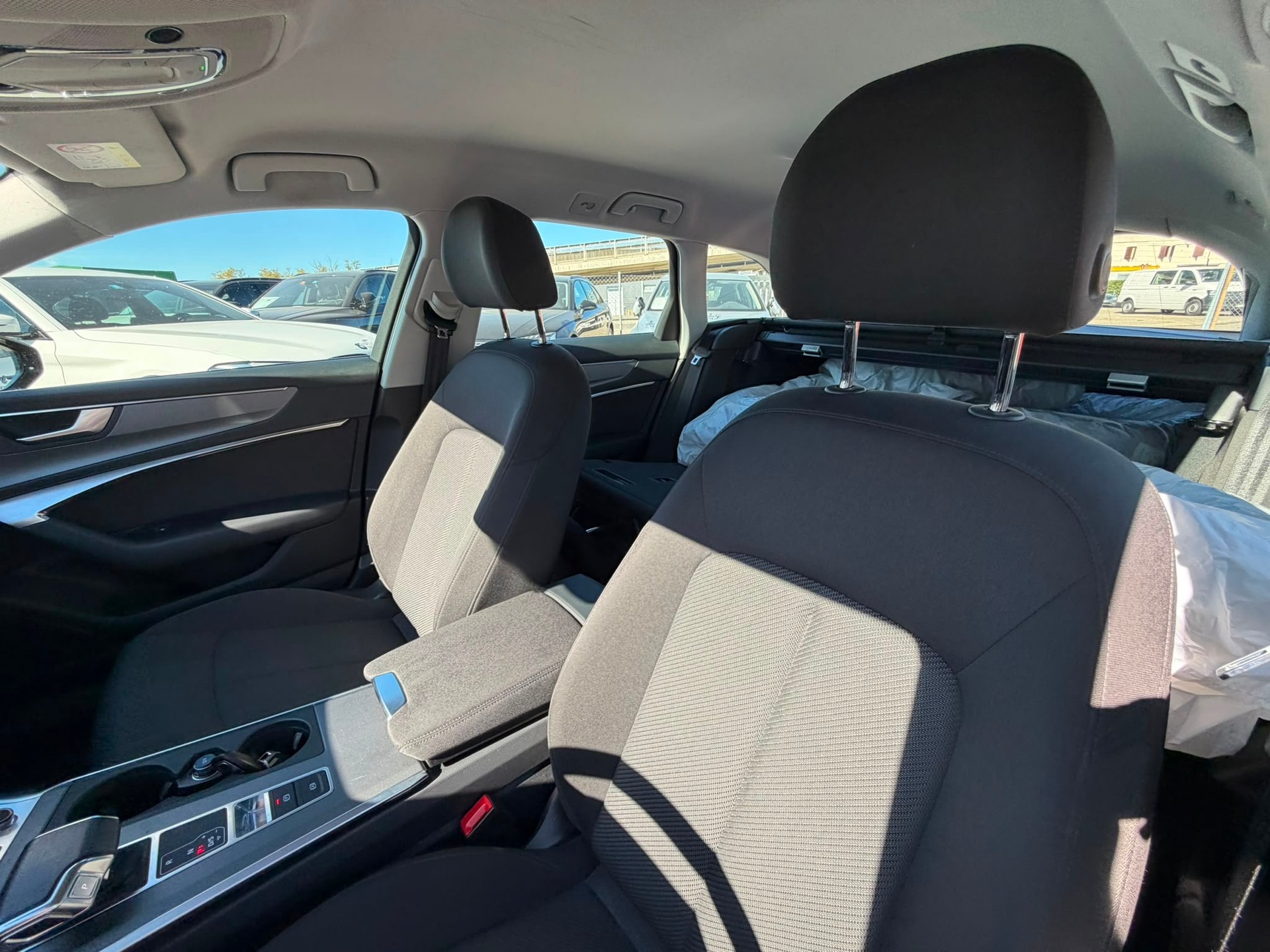 AUDI A6 Avant 40 TDI Attraction quattro S-tronic GARANTIE 2 ANS expertiser du jours-image-11