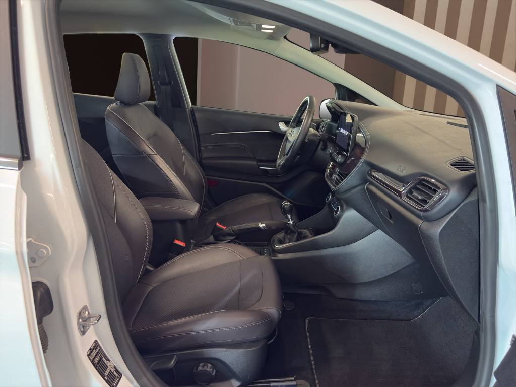 FORD Fiesta 1.0 SCTi Vignale-image-7
