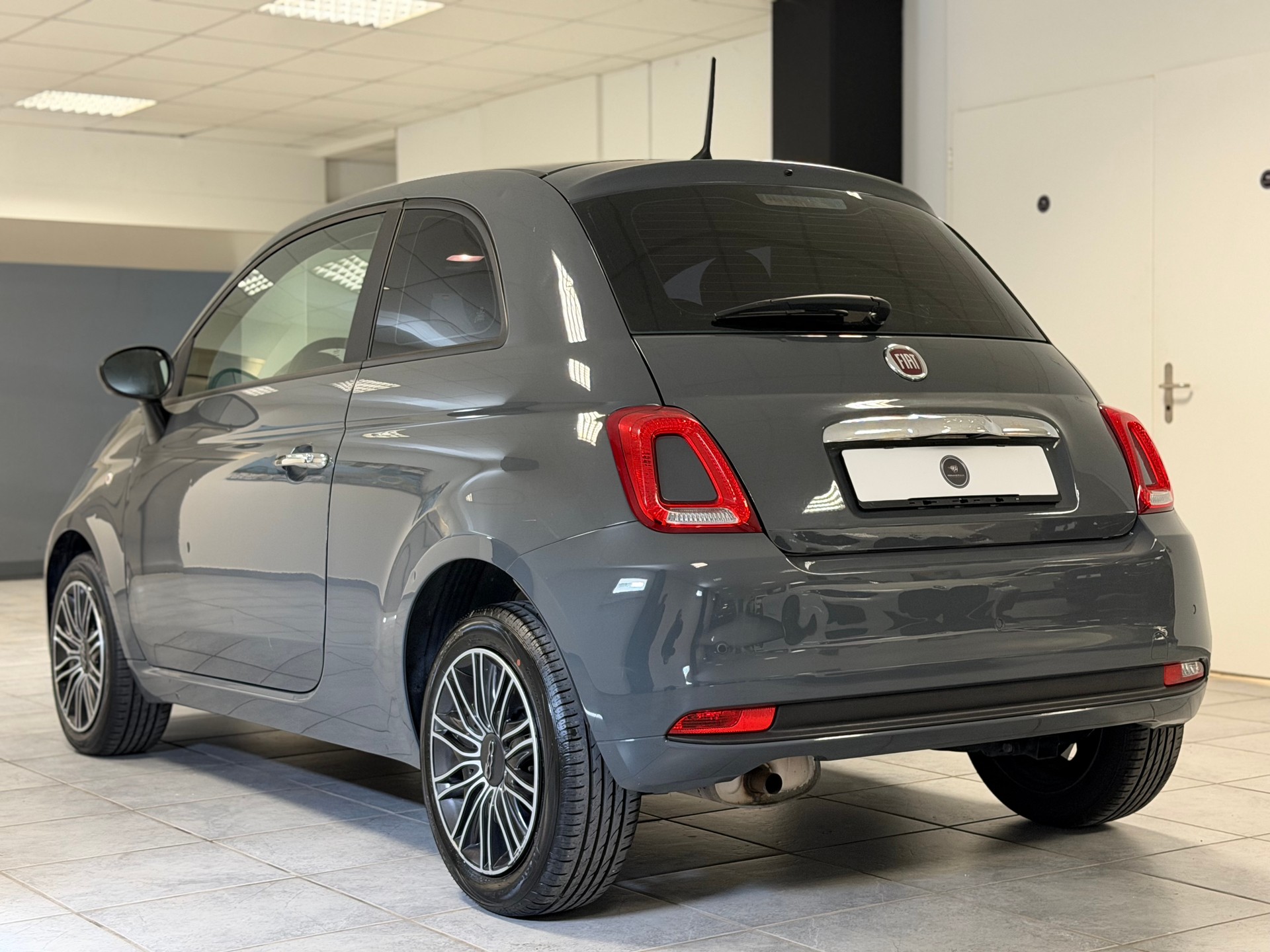 FIAT 500 1.2 Lounge-image-9