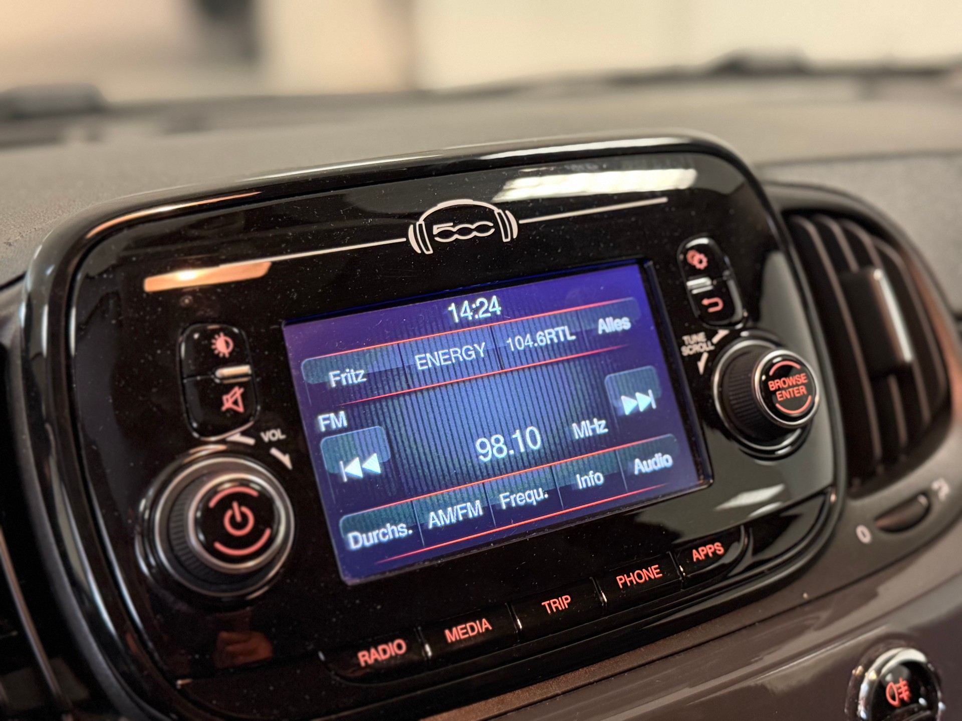 FIAT 500 1.2 Lounge-image-16