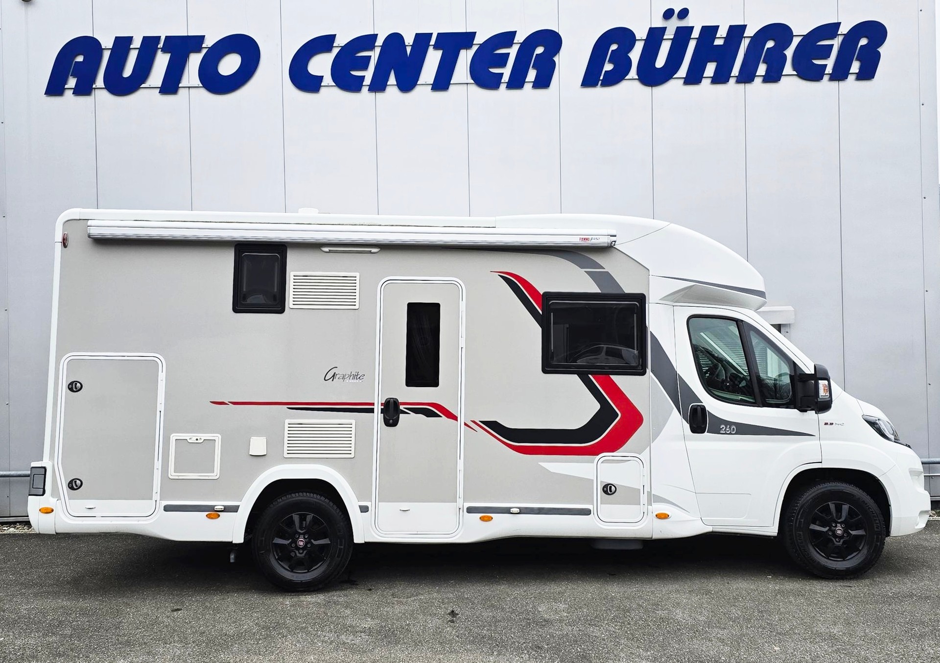 CHALLENGER GRAPHITE 260 GRAPHITE EDITION 2,3 DIESEL 9G-AUTOMAT FIAT DUCATO MJ 140-image-0