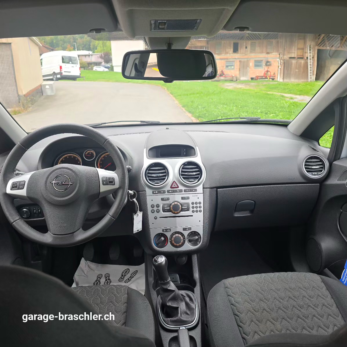 OPEL Corsa 1.4 Turbo Active Edition-image-5