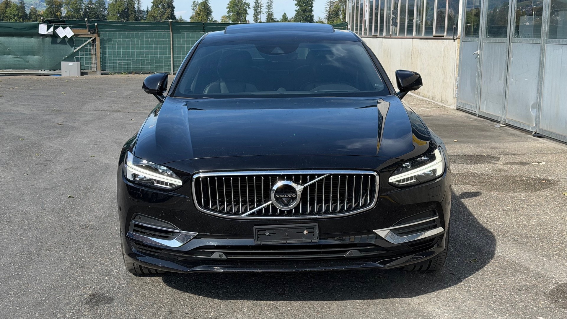 VOLVO S90 T8 eAWD Twin Engine Inscription Geartronic-image-1