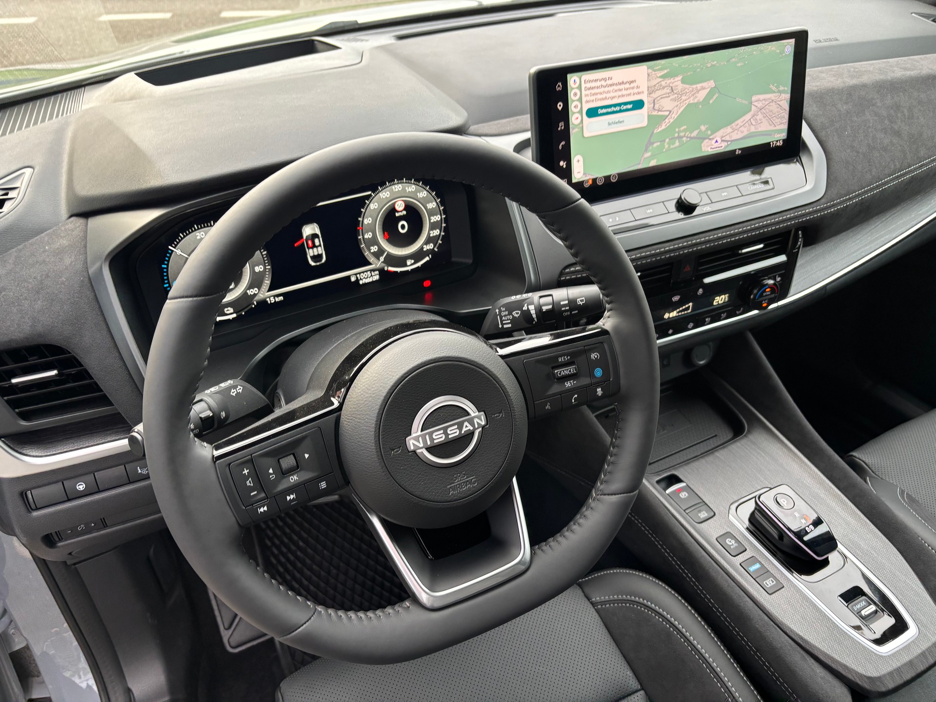 NISSAN Qashqai 1.5 VC-T Tekna+-image-11