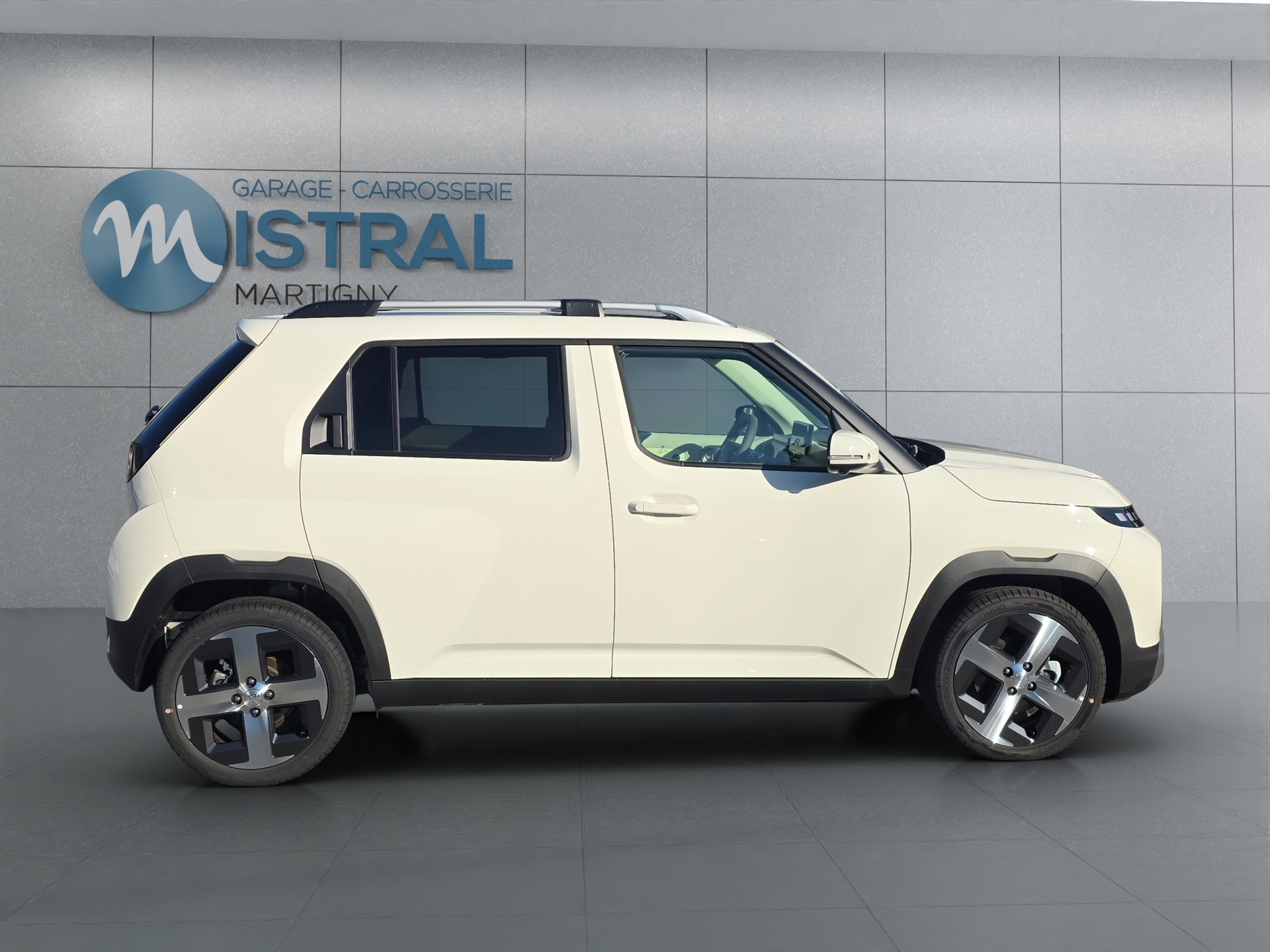 HYUNDAI Inster 49 kWh Electric Vertex-image-5