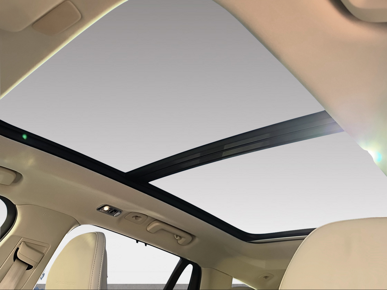 VOLVO XC90 2.0 D5 Inscription 5P. AWD-image-16