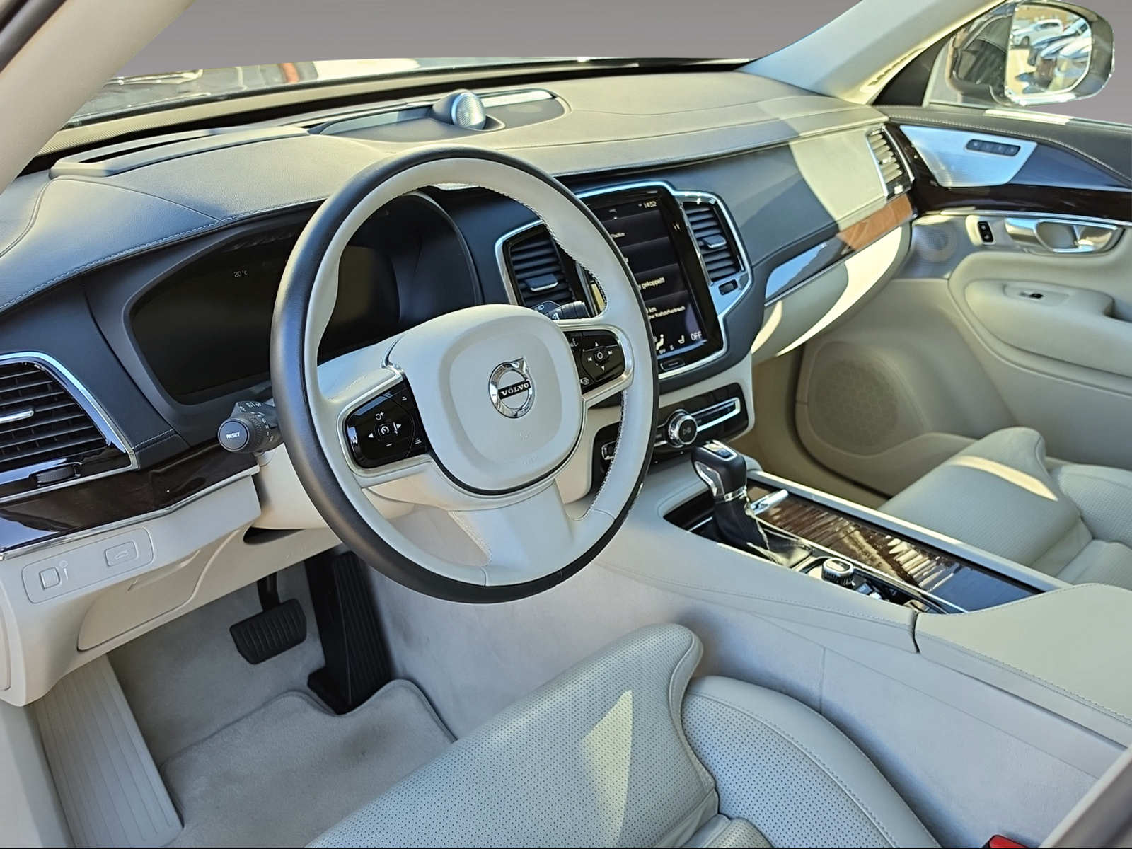 VOLVO XC90 2.0 D5 Inscription 5P. AWD-image-8