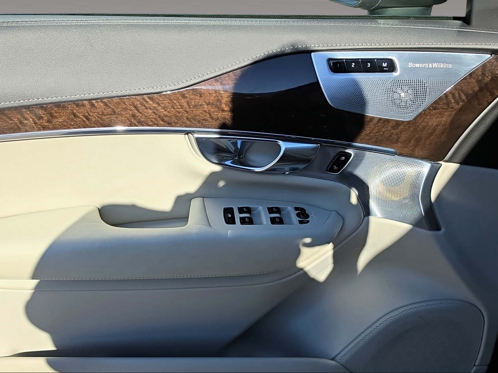 VOLVO XC90 2.0 D5 Inscription 5P. AWD-image-6