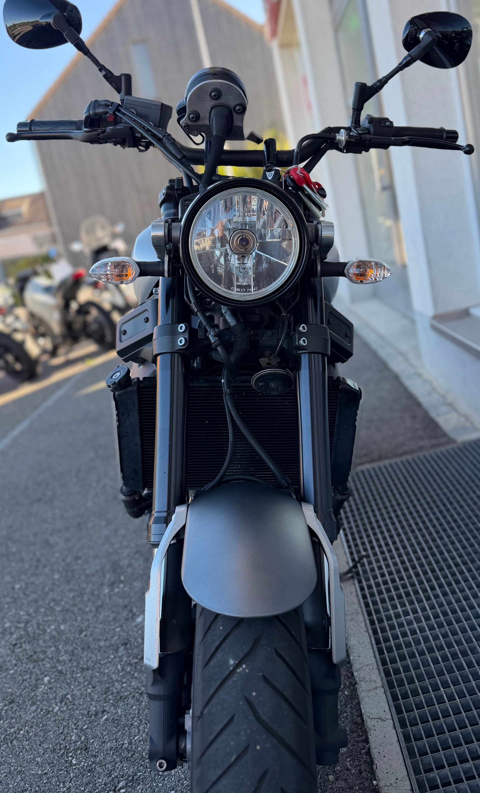 YAMAHA XSR 900 *** KINEO FELGEN ***-showroom-element-1