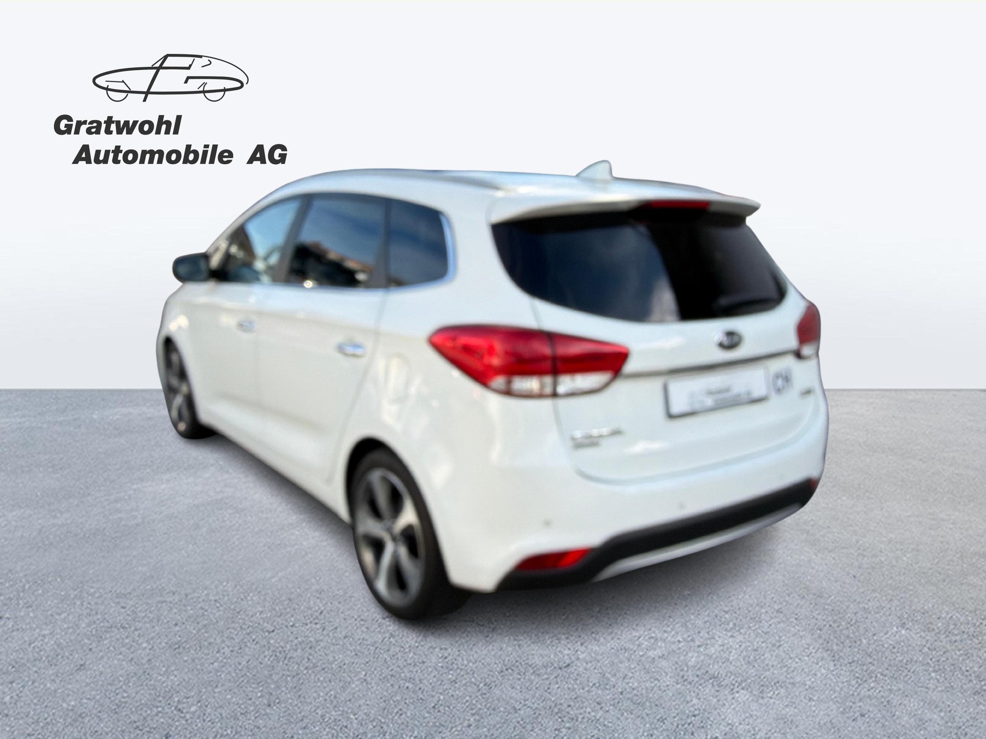 KIA Carens 1.6 GDi Trend New Generation-showroom-element-2