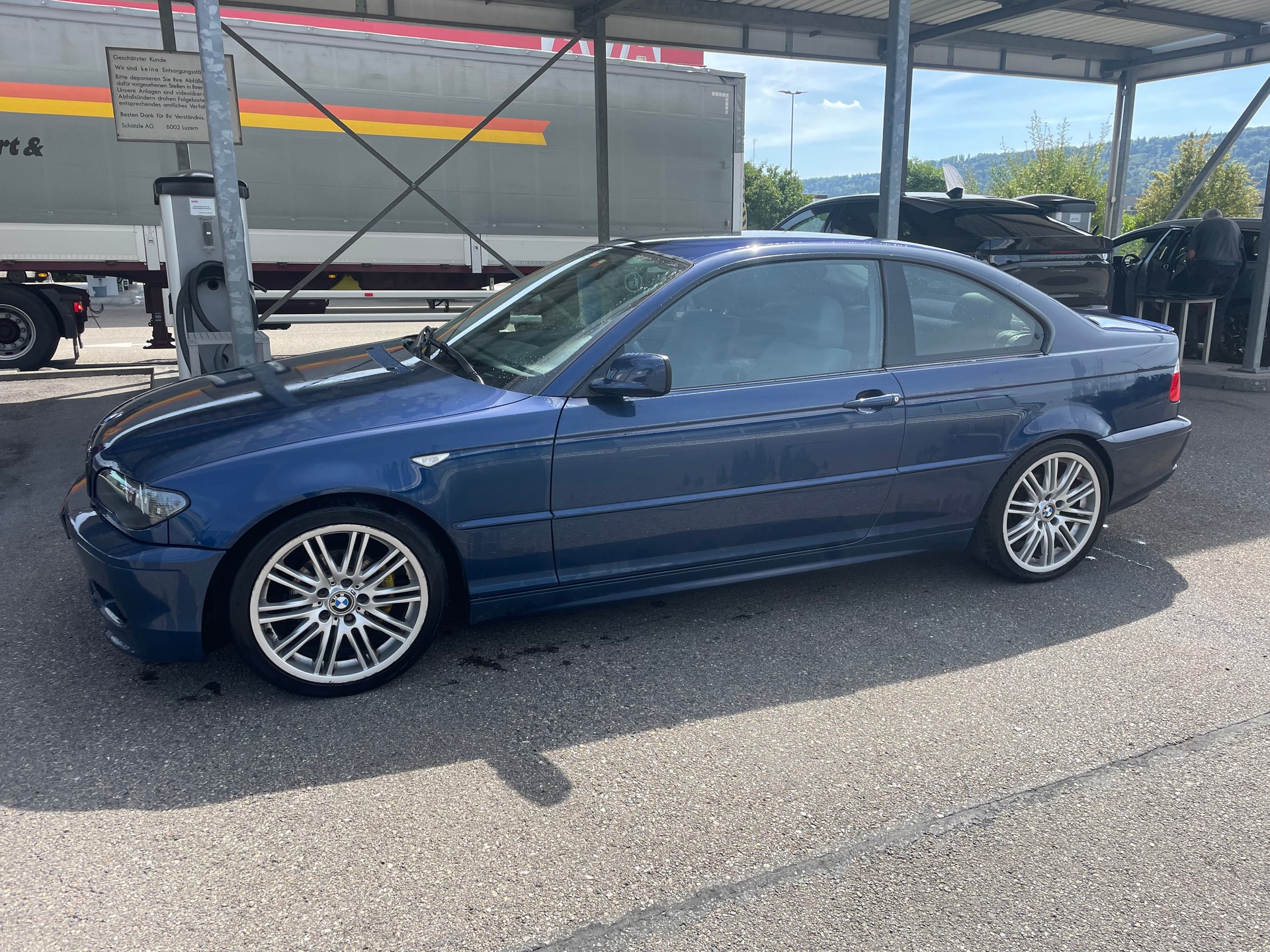 BMW 320Ci Coupé-image-12