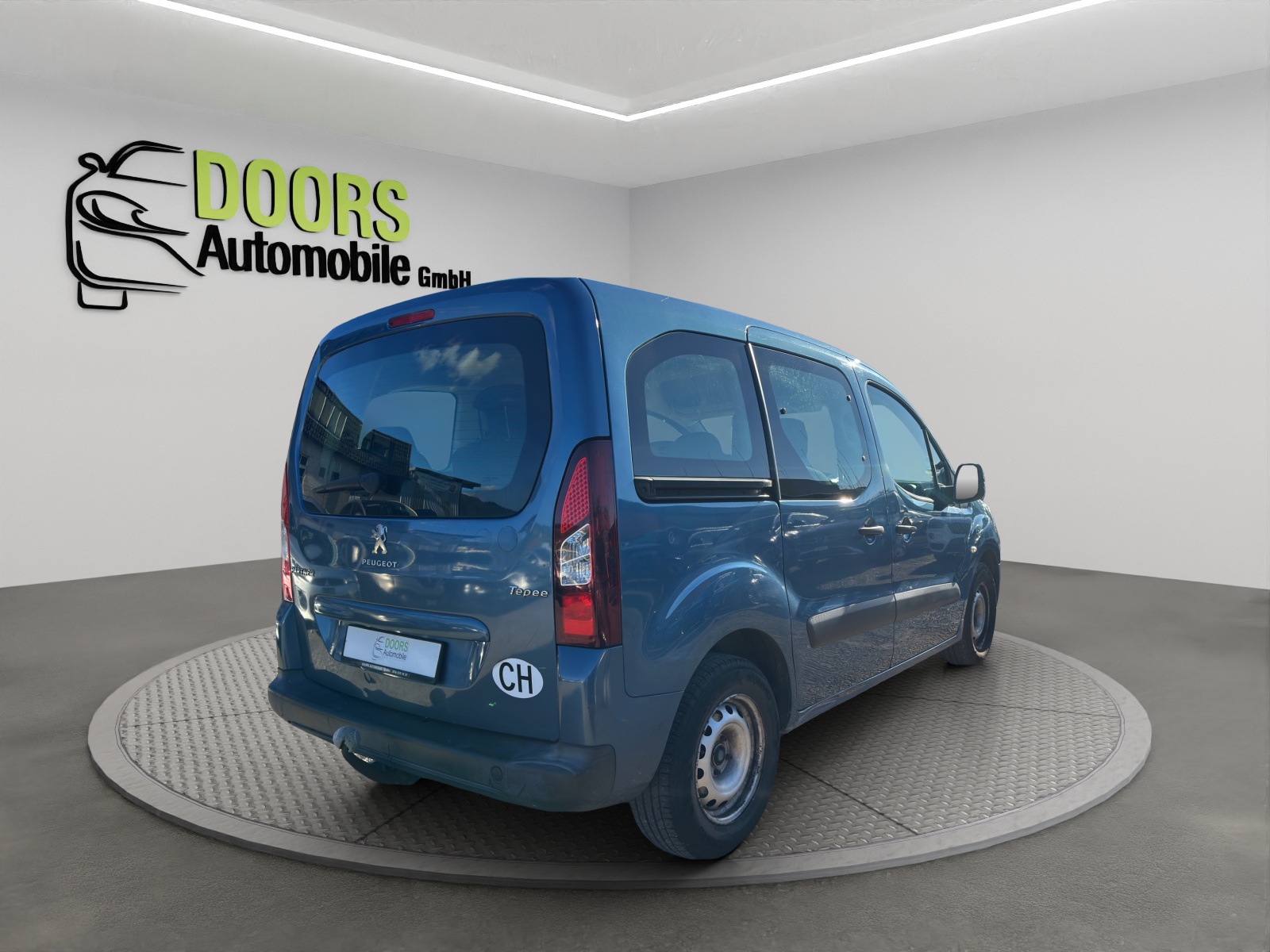 PEUGEOT Partner 1.6 e-HDI Family-image-4
