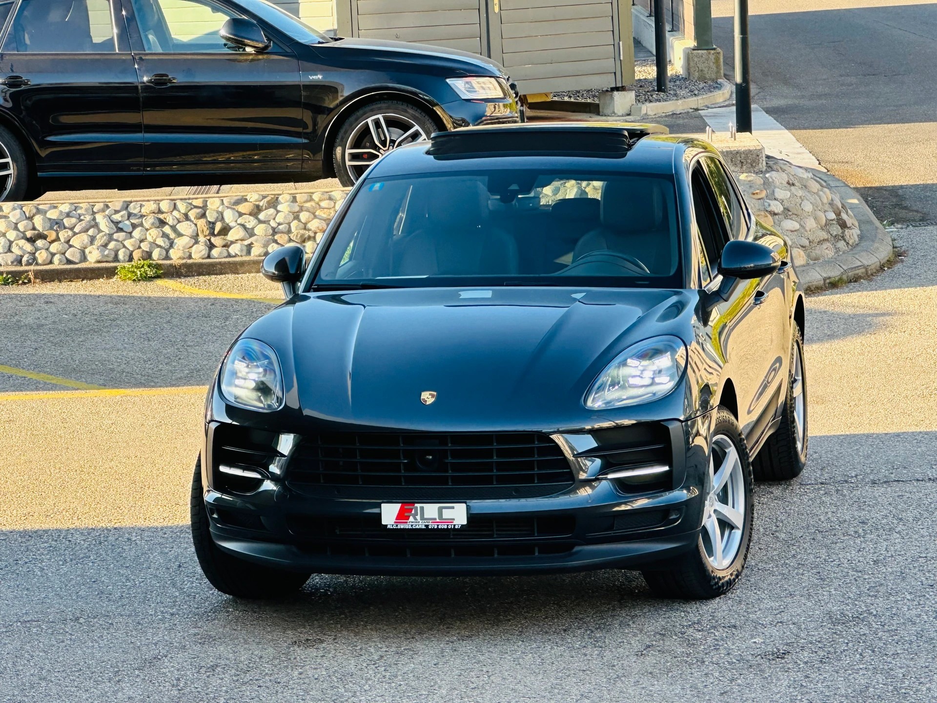 PORSCHE Macan PDK-image-3