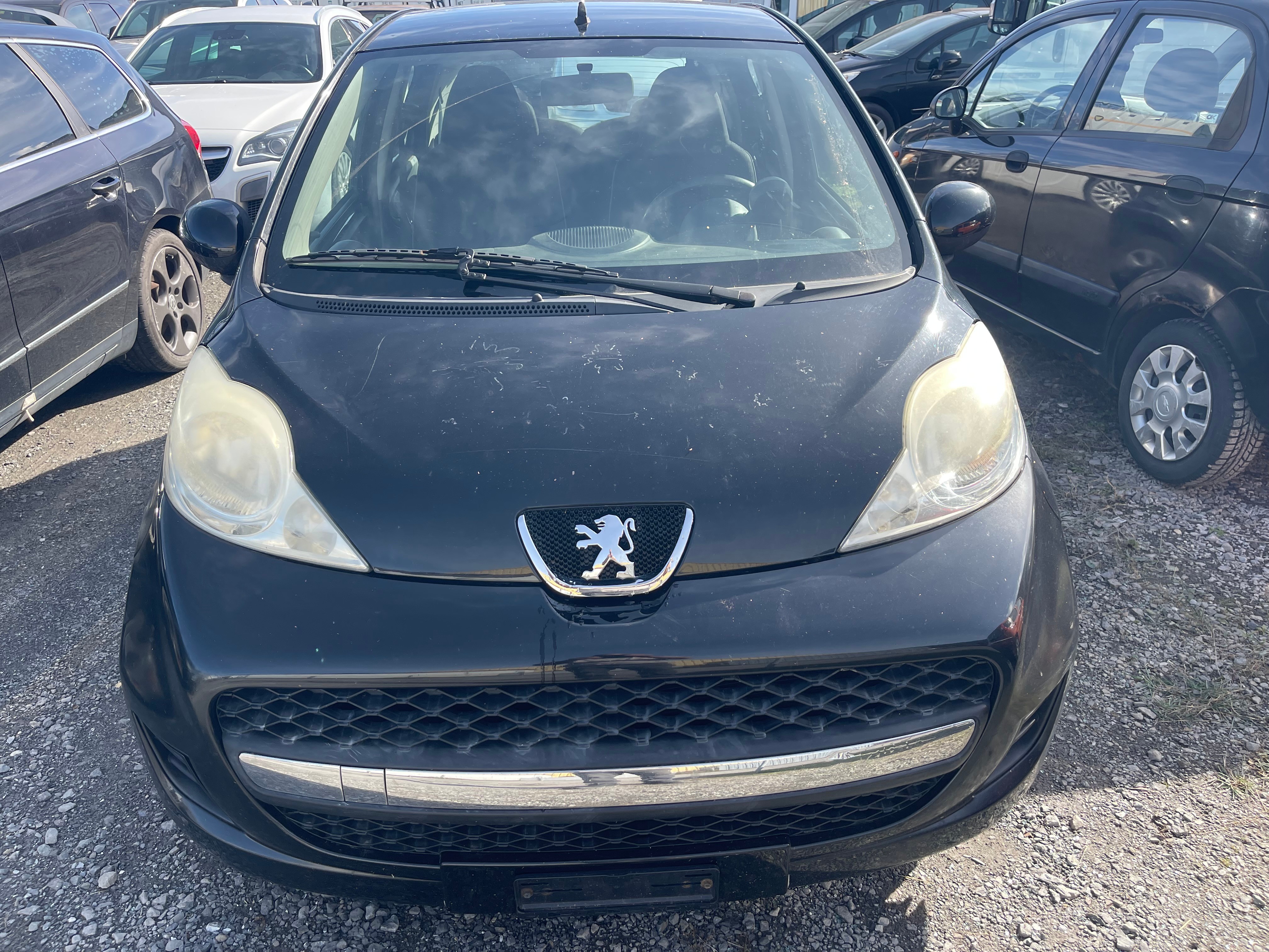 Car photo
