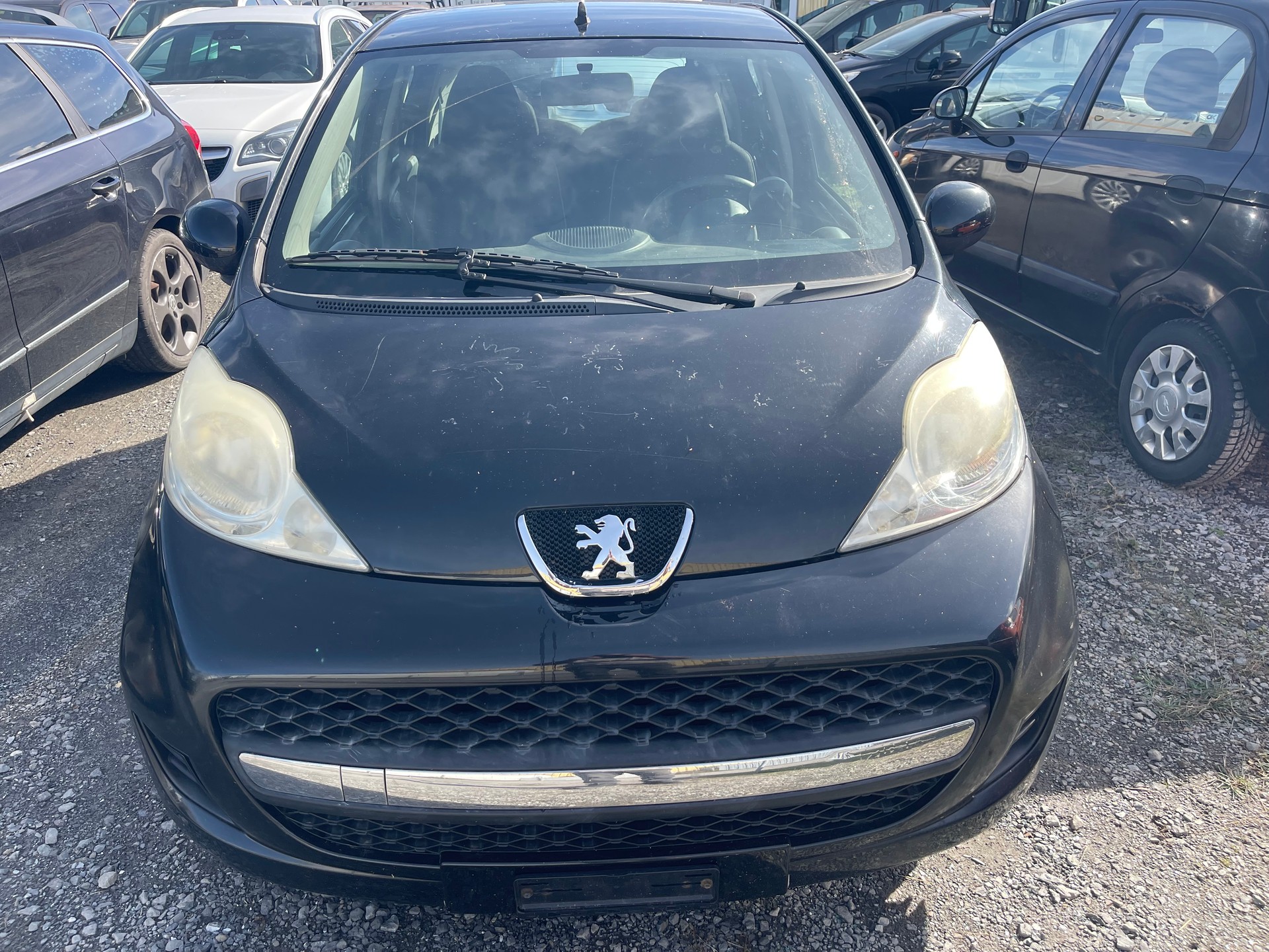 PEUGEOT 107 1.0 Swiss Edition-image-0