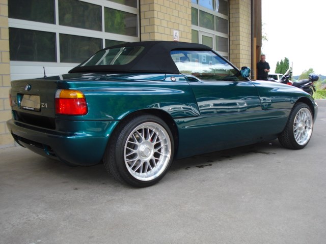 BMW Z1-image-10