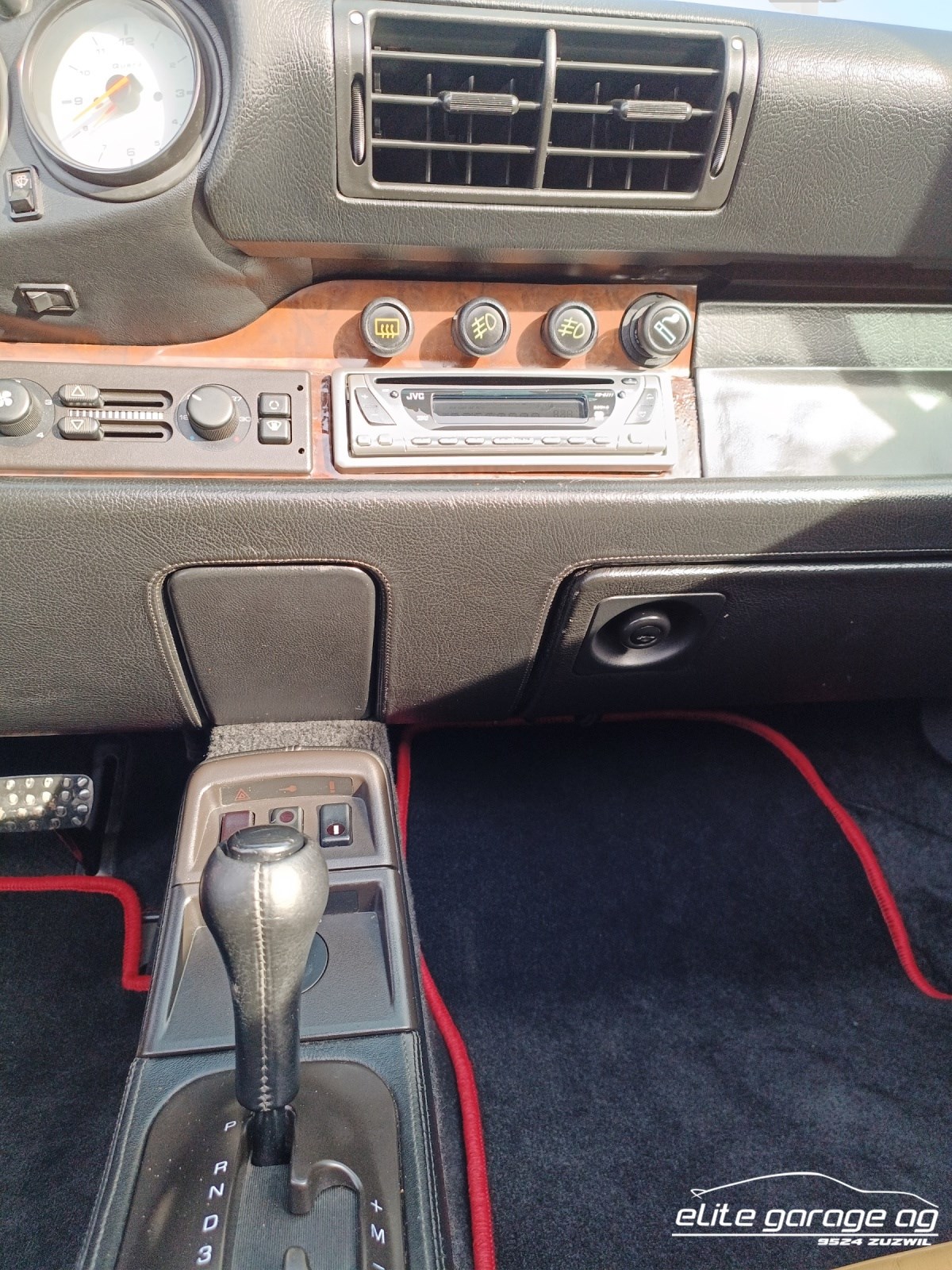 PORSCHE 911 Carrera 2 Cabrio Turbo Look-image-12
