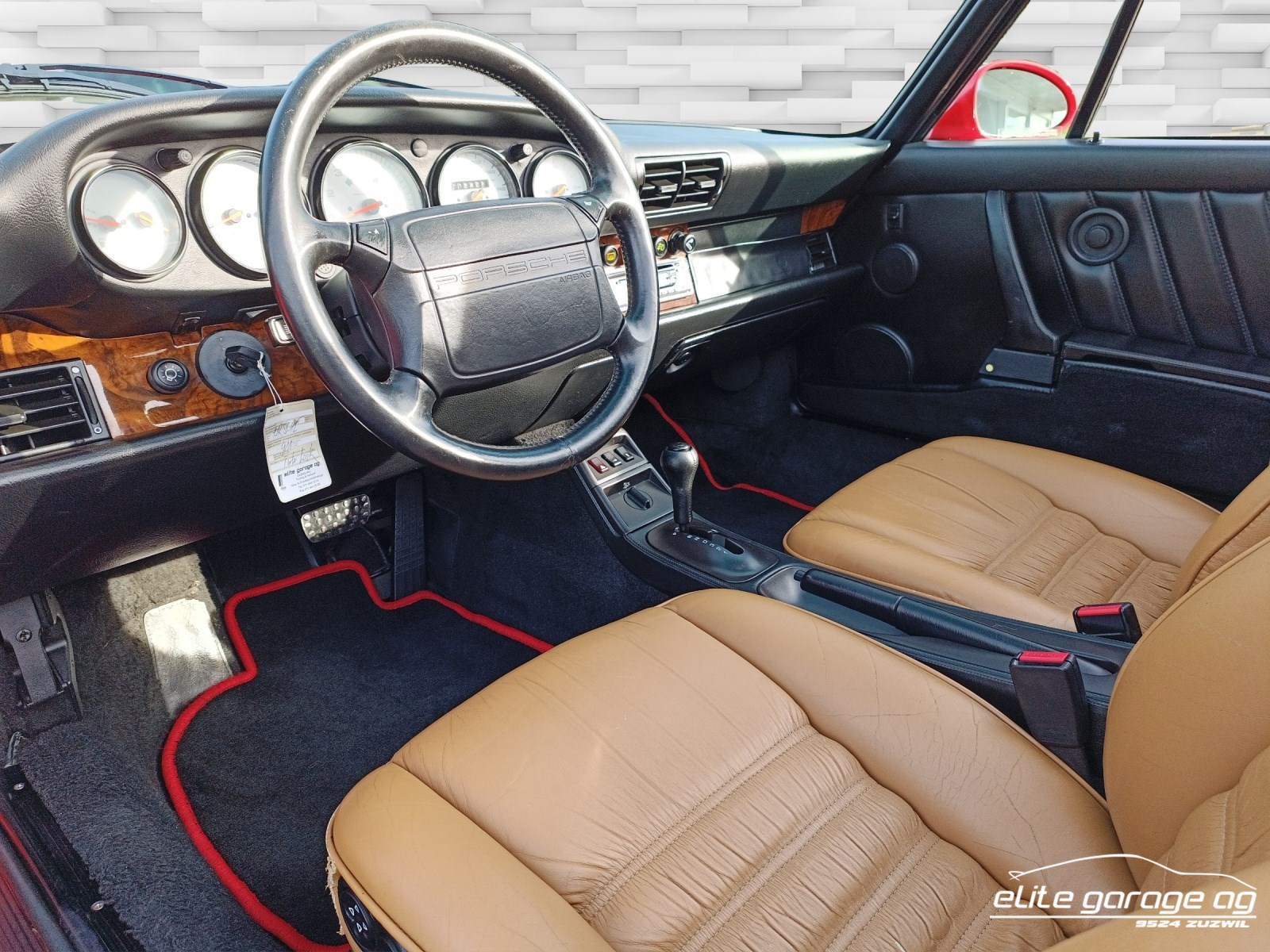 PORSCHE 911 Carrera 2 Cabrio Turbo Look-image-8