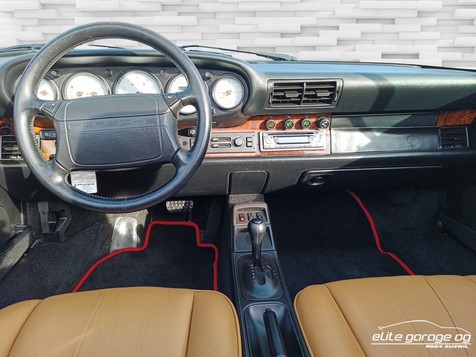 PORSCHE 911 Carrera 2 Cabrio Turbo Look-image-9