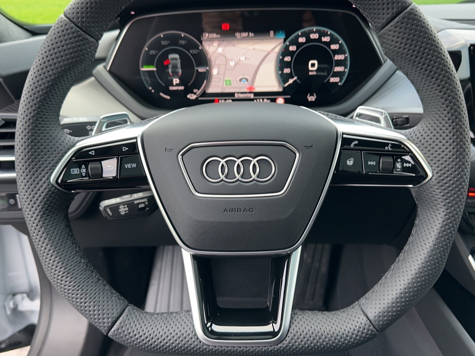 AUDI e-tron GT quattro-image-12
