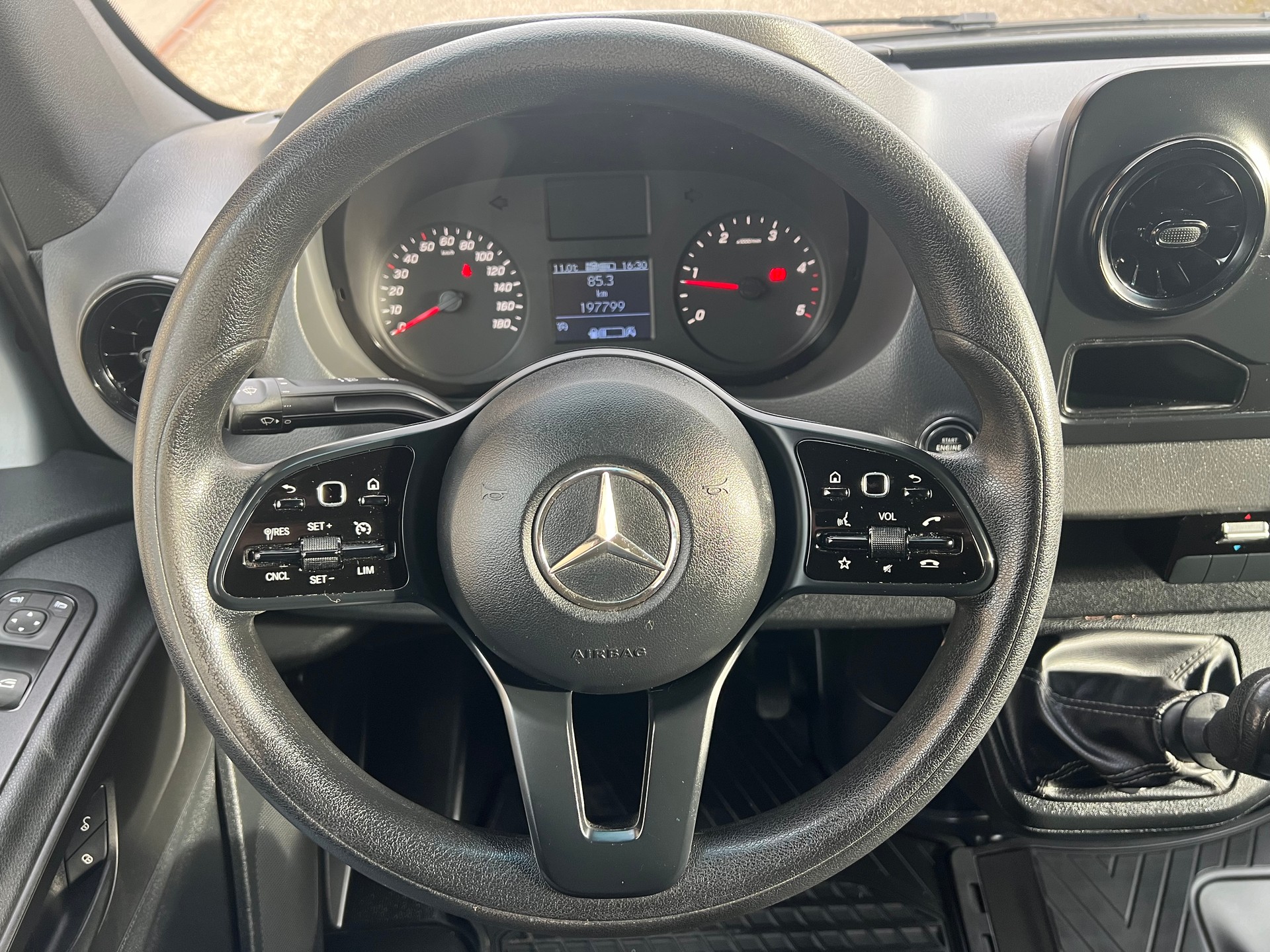 MERCEDES-BENZ Sprinter 316 CDI Standard-image-10