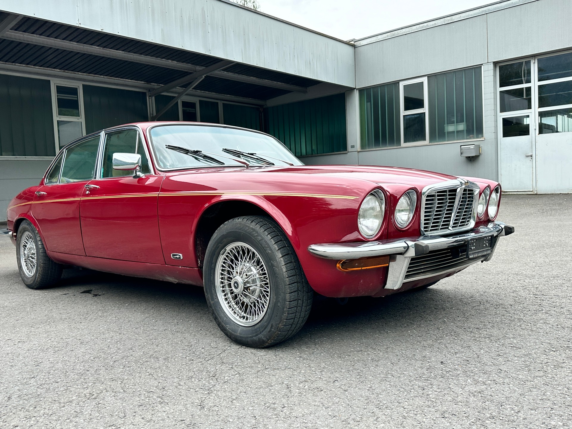 JAGUAR XJ 6 L-image-7