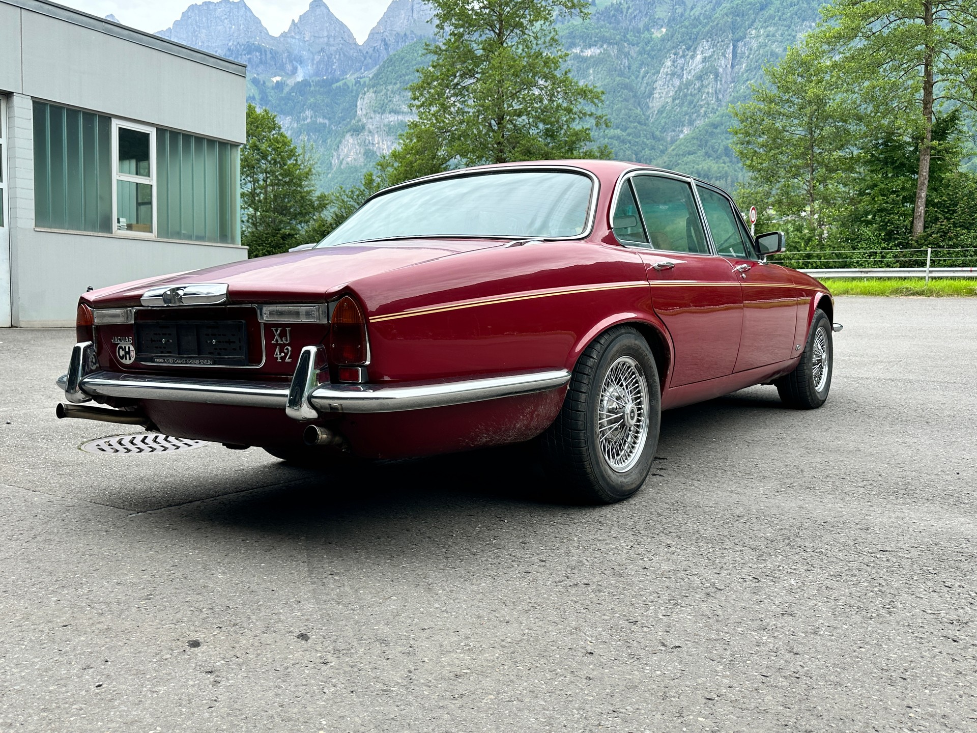 JAGUAR XJ 6 L-image-5