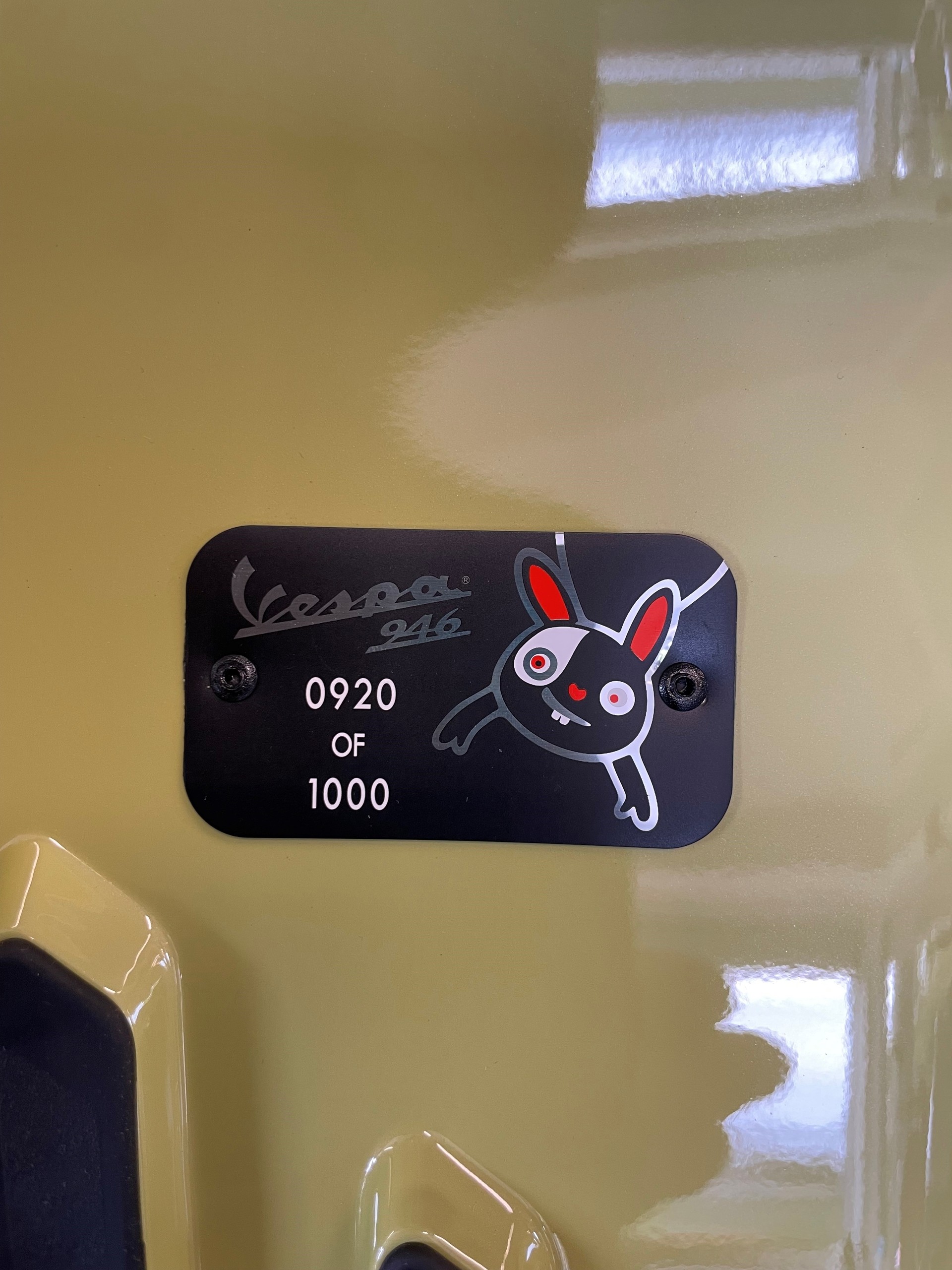 PIAGGIO Vespa 946 125 Bunny 10 Anniversario-image-6
