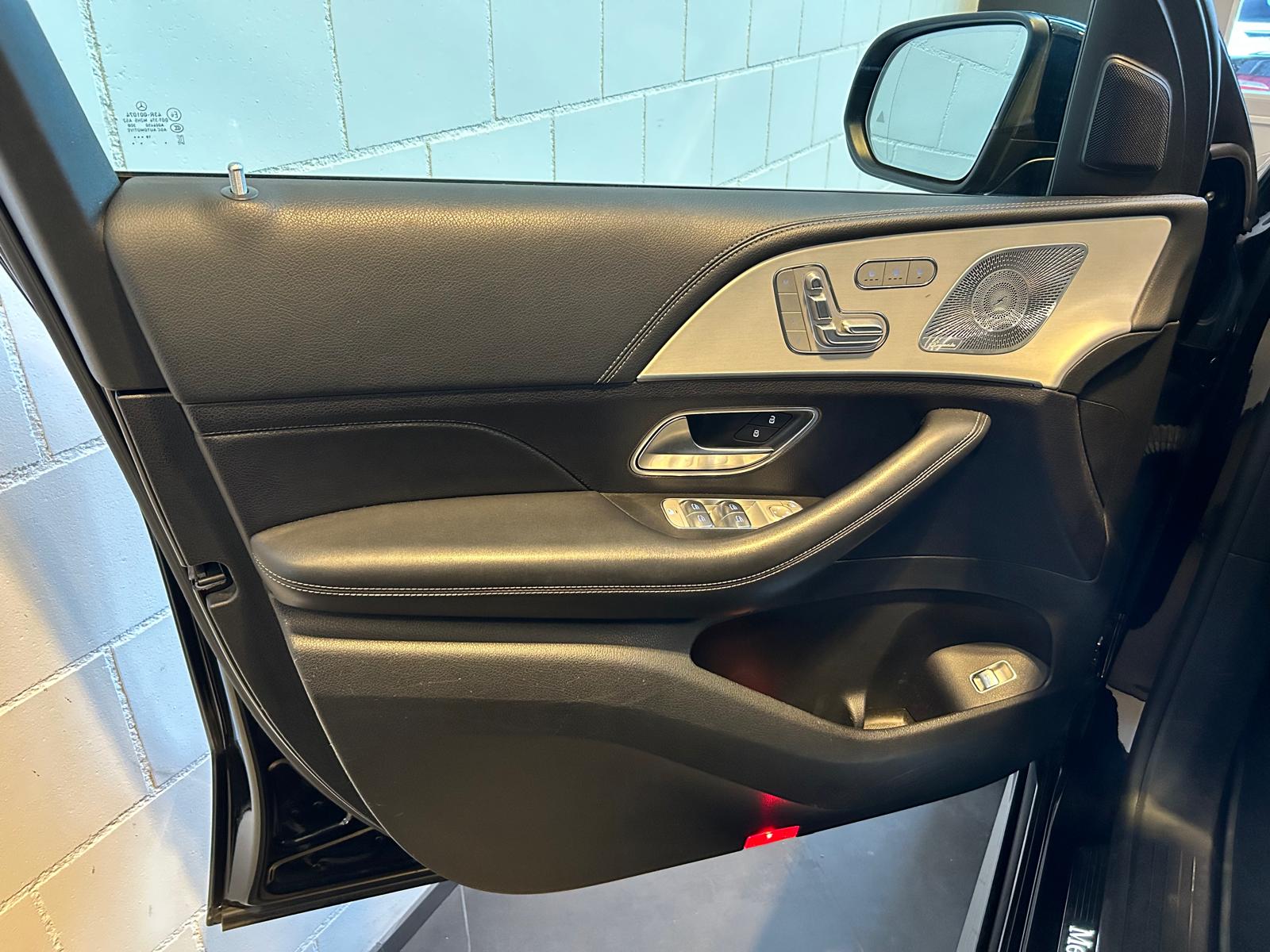 MERCEDES-BENZ GLE 400 d AMG Line 4Matic-image-11