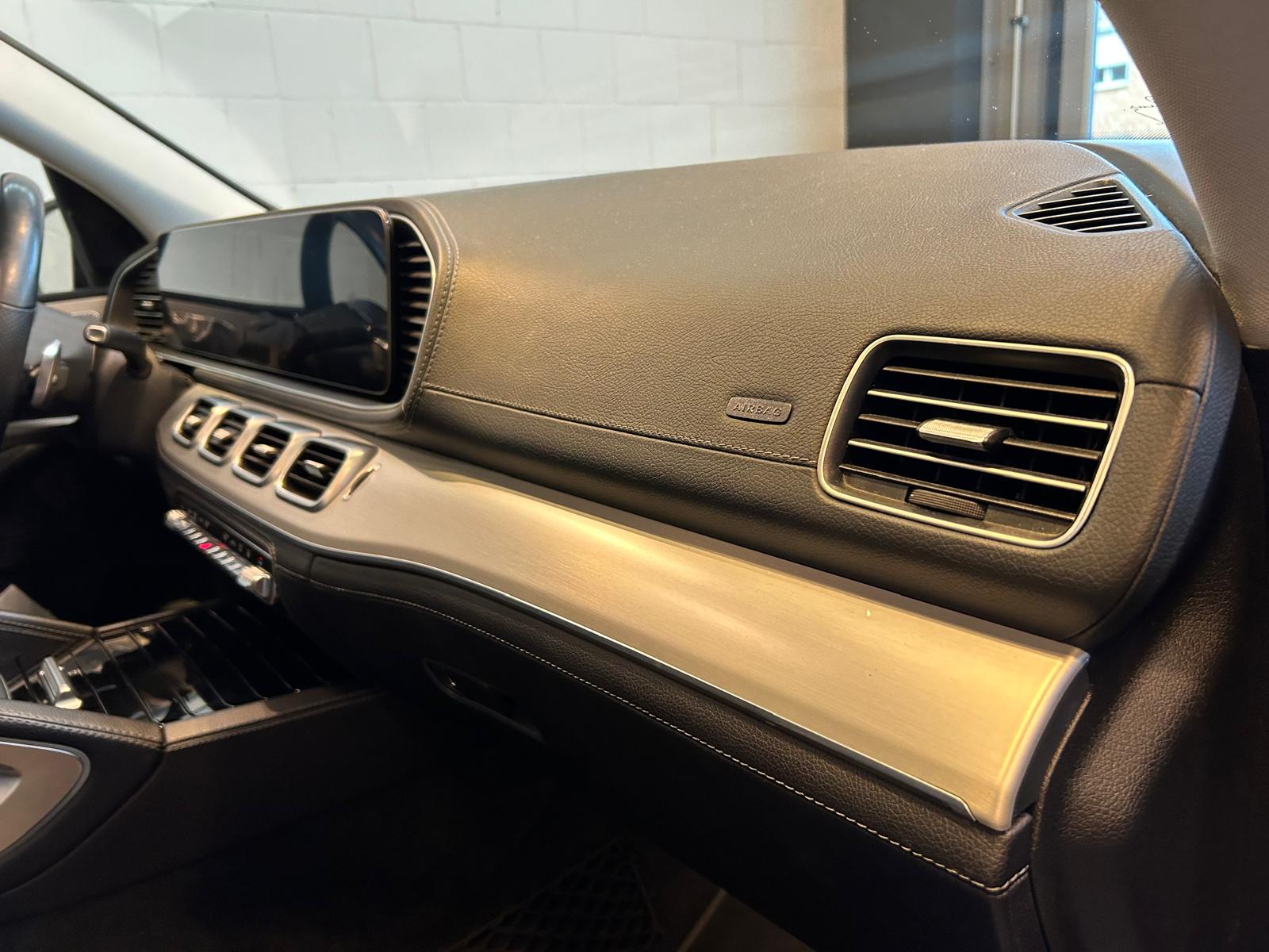 MERCEDES-BENZ GLE 400 d AMG Line 4Matic-image-23