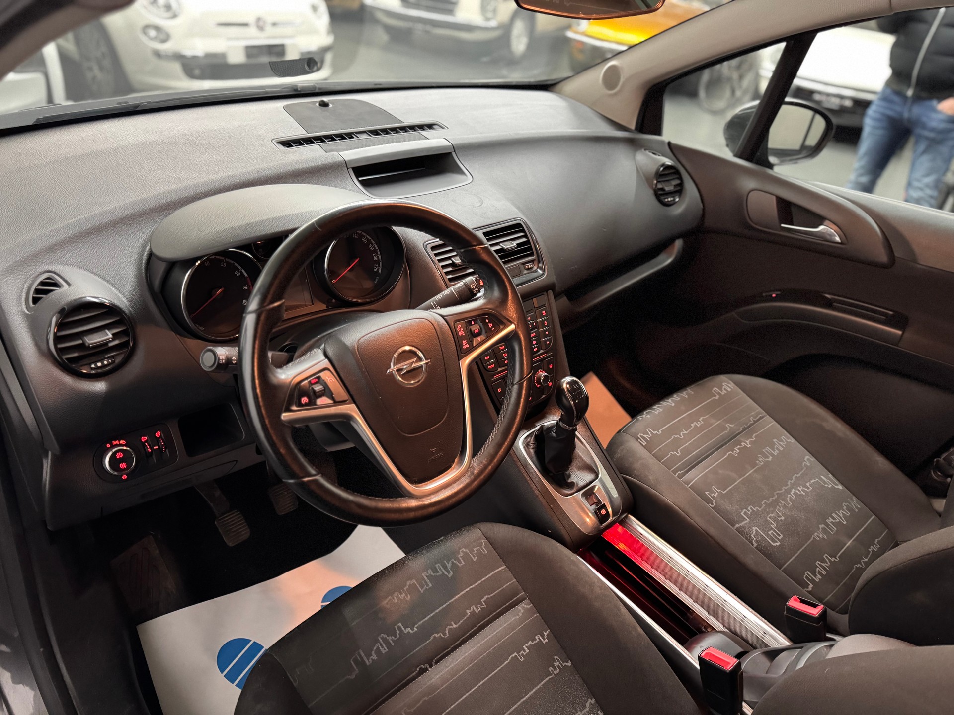 OPEL Meriva 1.4 Turbo Enjoy-image-10