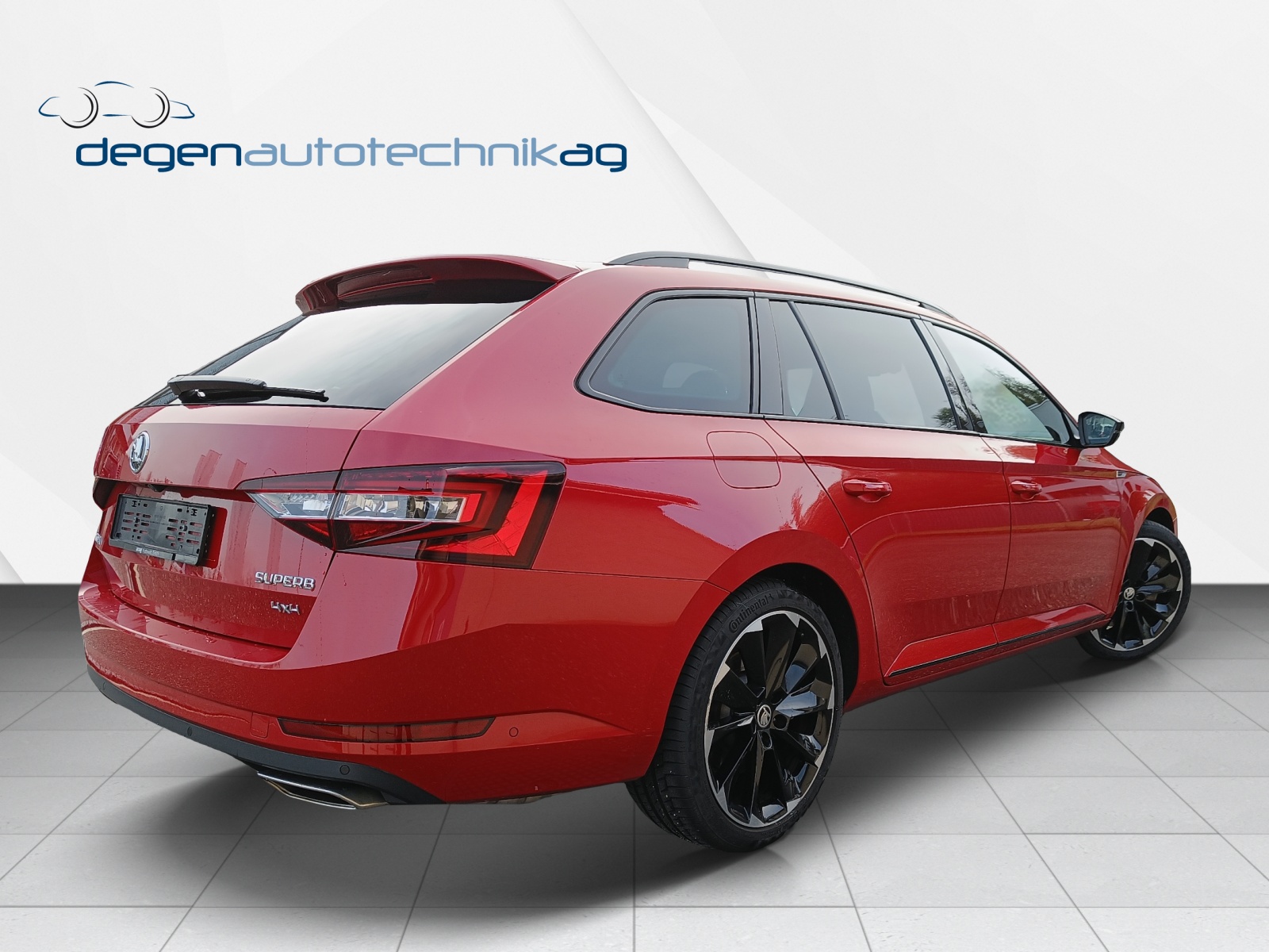 SKODA Superb Combi 2.0 TSI SportLine+ DSG 4x4-image-2