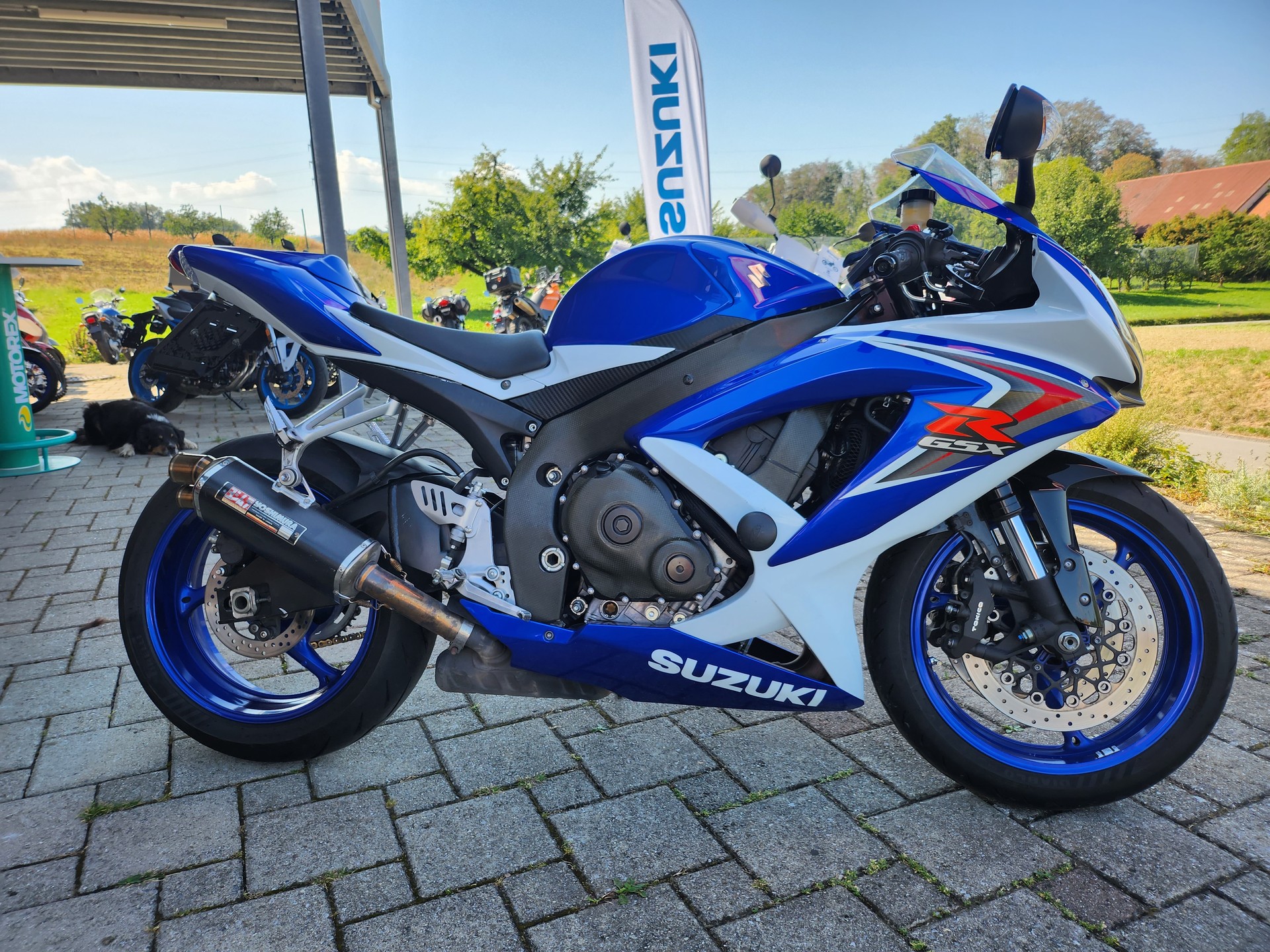 SUZUKI GSX-R 750 K8