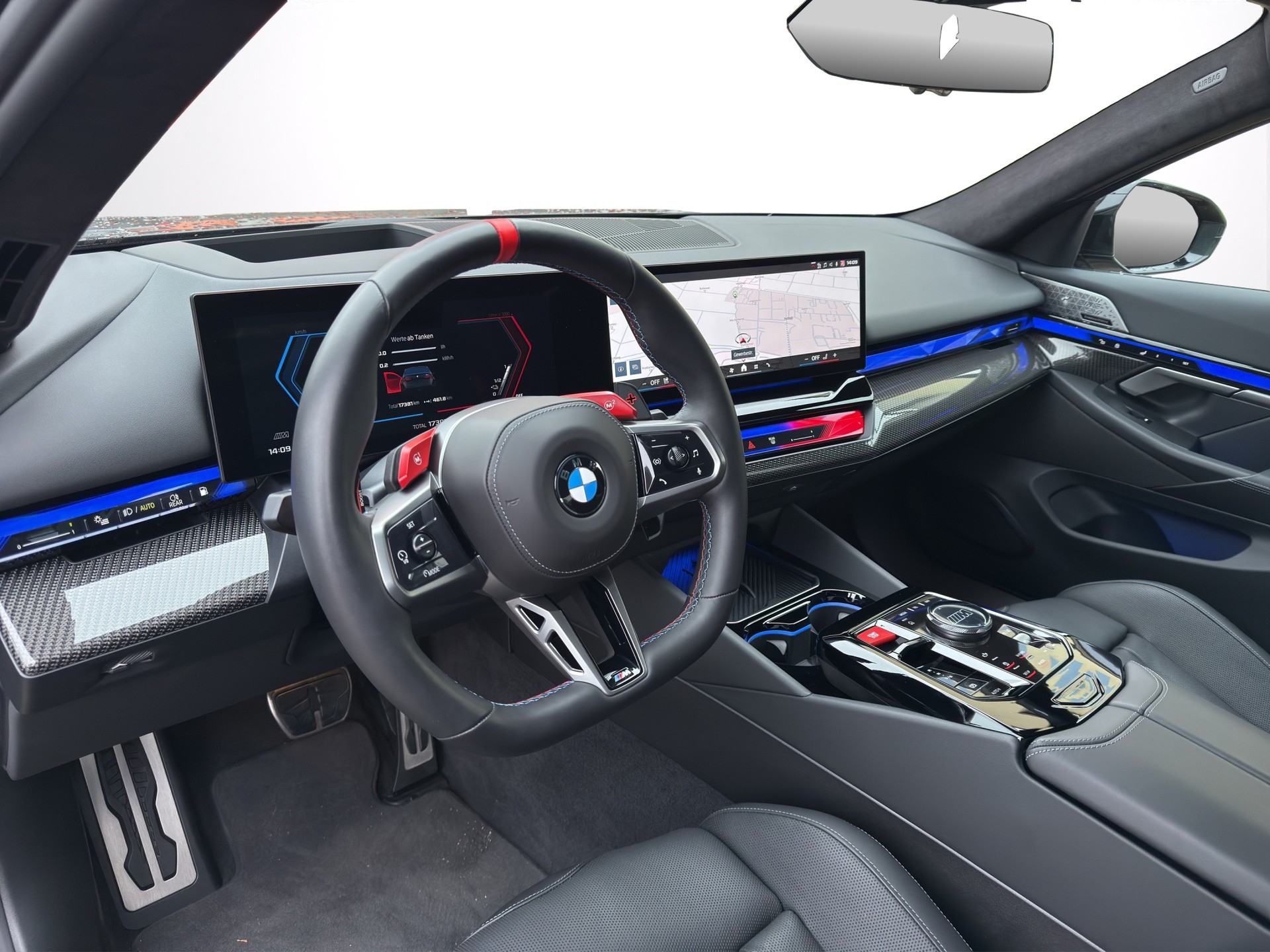 BMW M5 xDrive-image-10