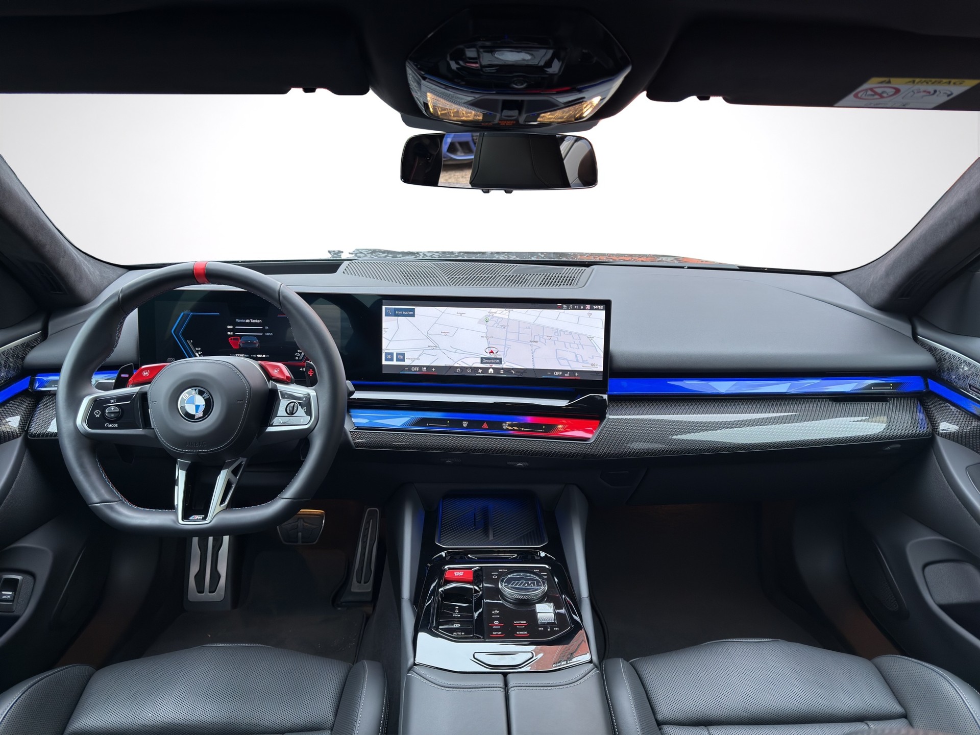 BMW M5 xDrive-image-11
